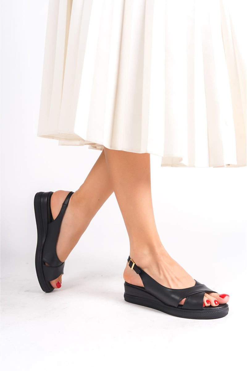 Adare Black Comfortable Women's Sandals - STREETMODE™