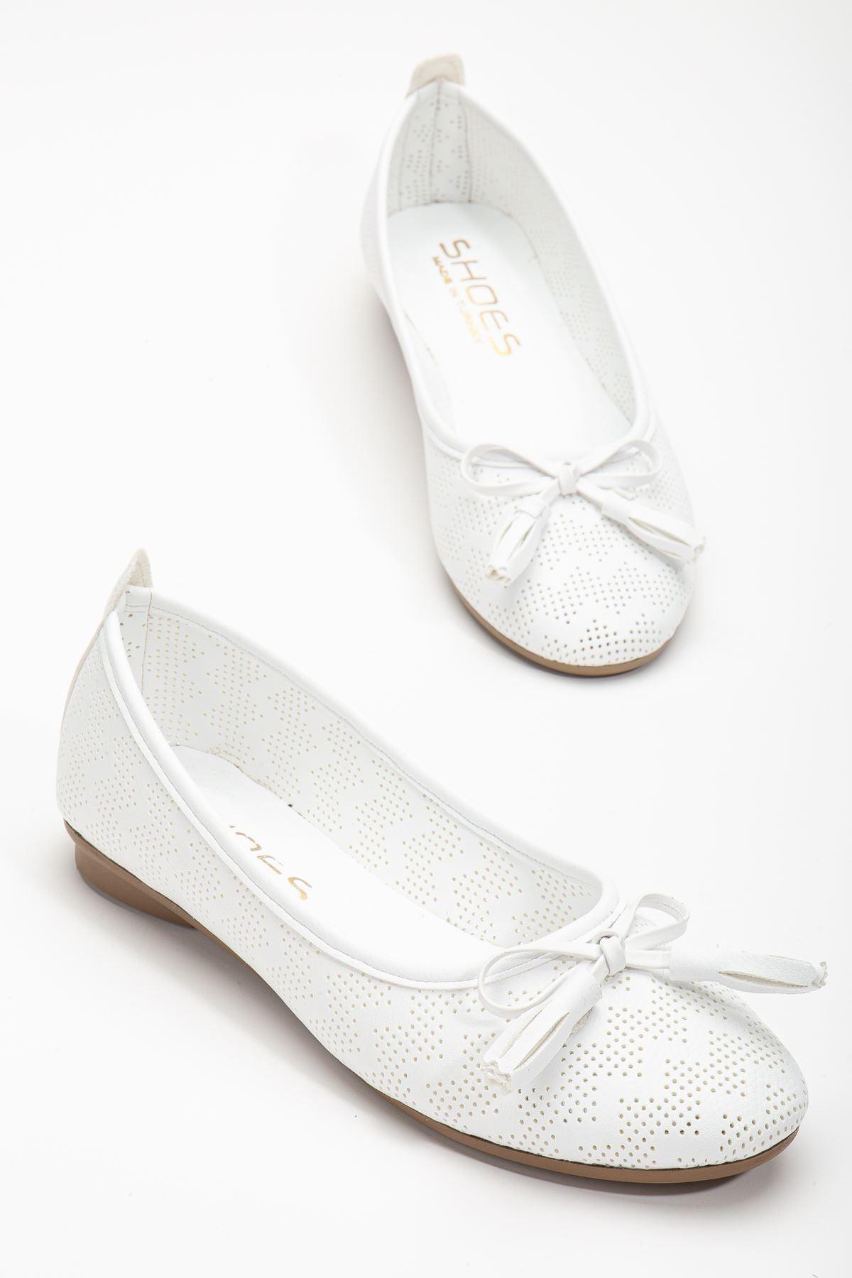 Axelle White Skin Women's Ballerinas - STREETMODE™