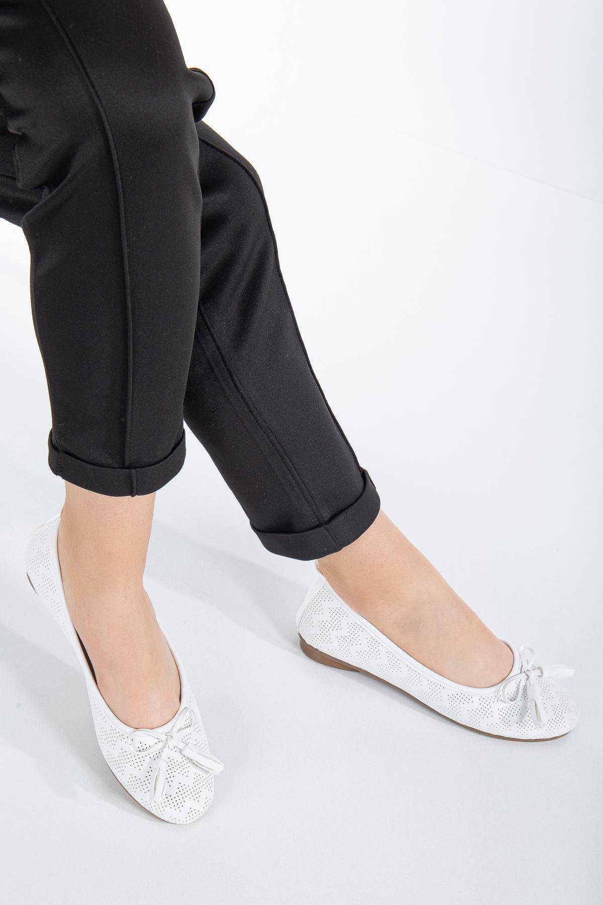 Axelle White Skin Women's Ballerinas - STREETMODE™