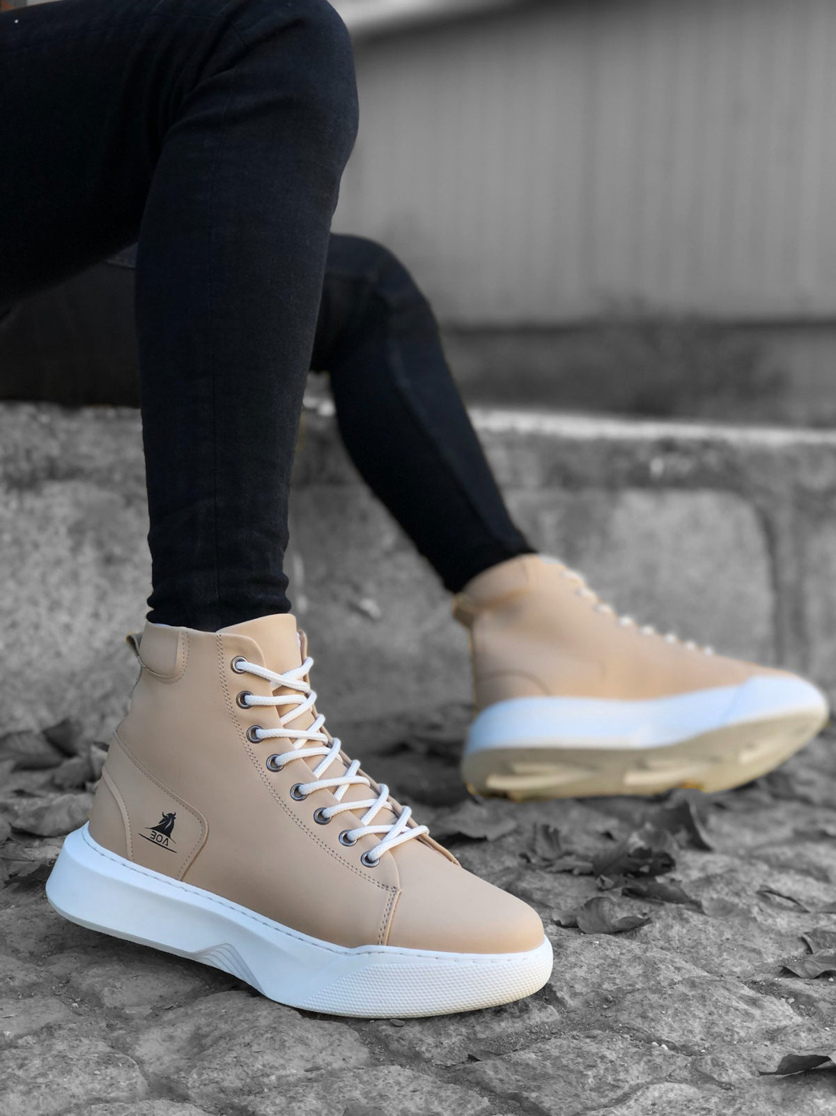 BA0155 Lace-up Men's High-Sole Cream White Sole Sports Boots - STREETMODE™