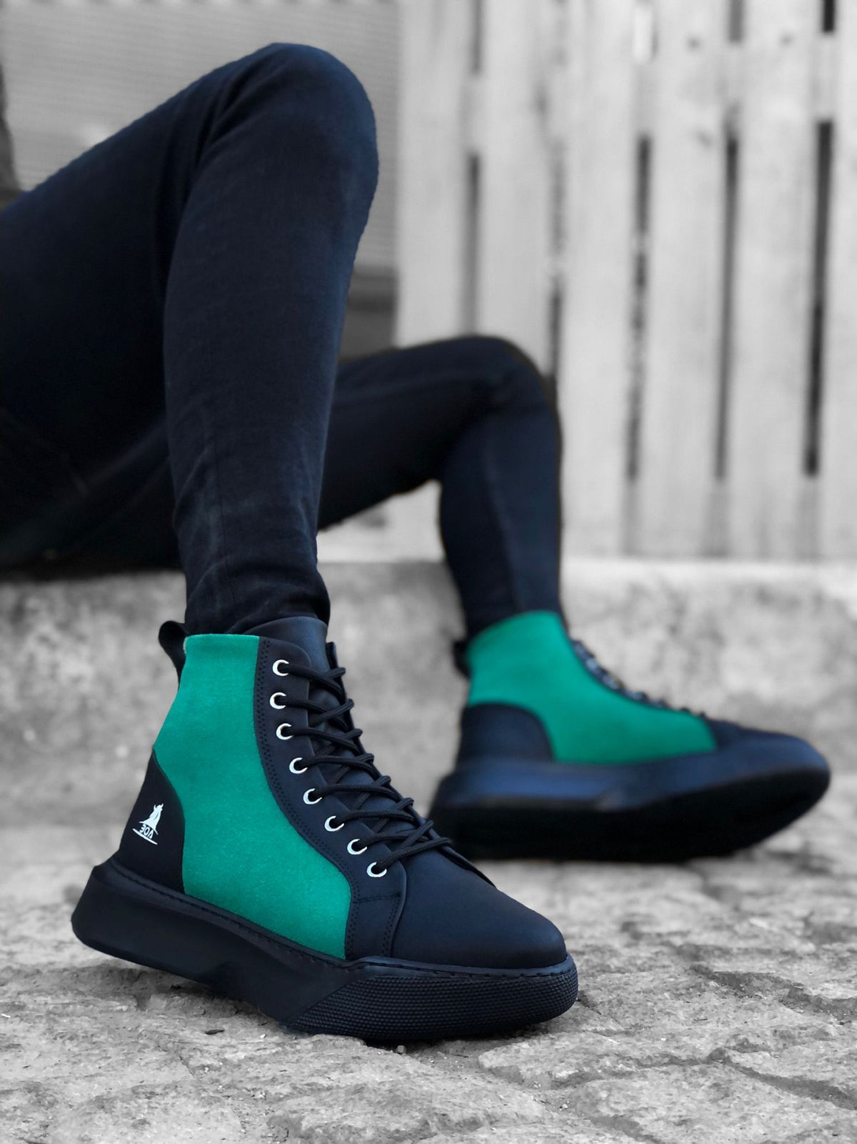 BA0256 Lace-up Men's High Sole Black Green Sole Sports Boots - STREETMODE™