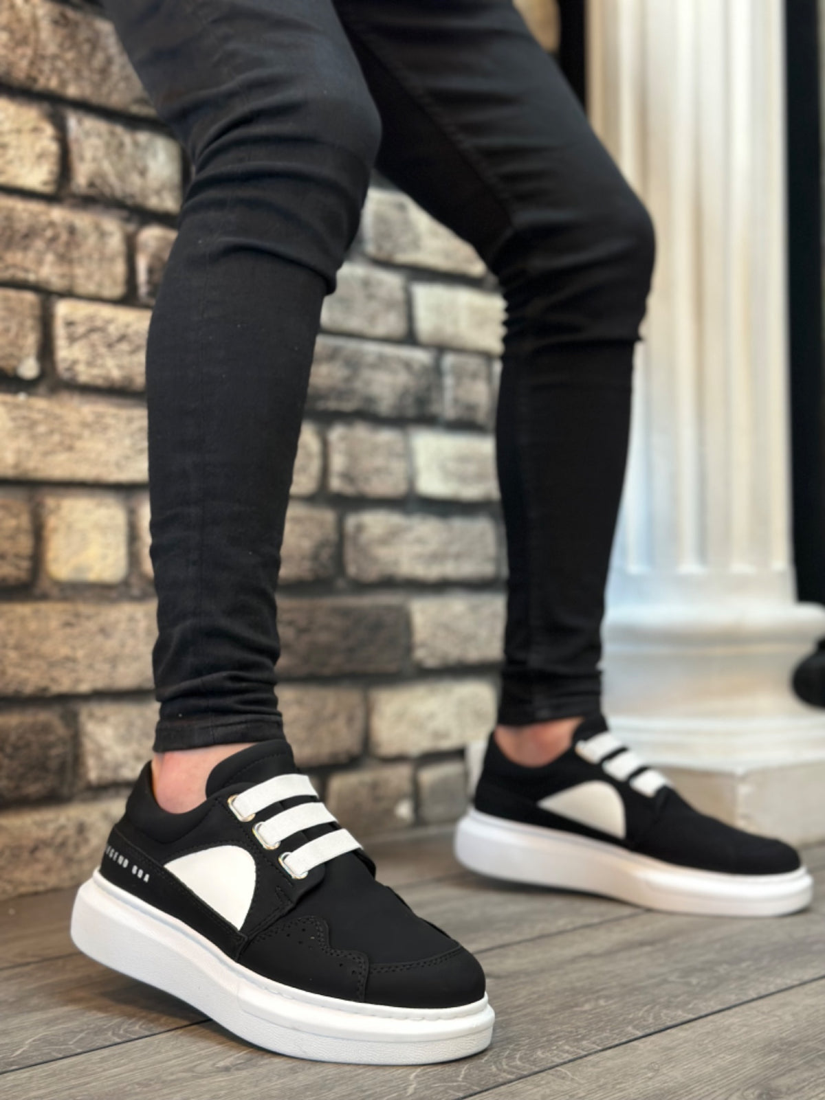 BA0302 Thick Sole Lace-Up Style Casual Black White Men's Sneakers Shoes - STREETMODE™