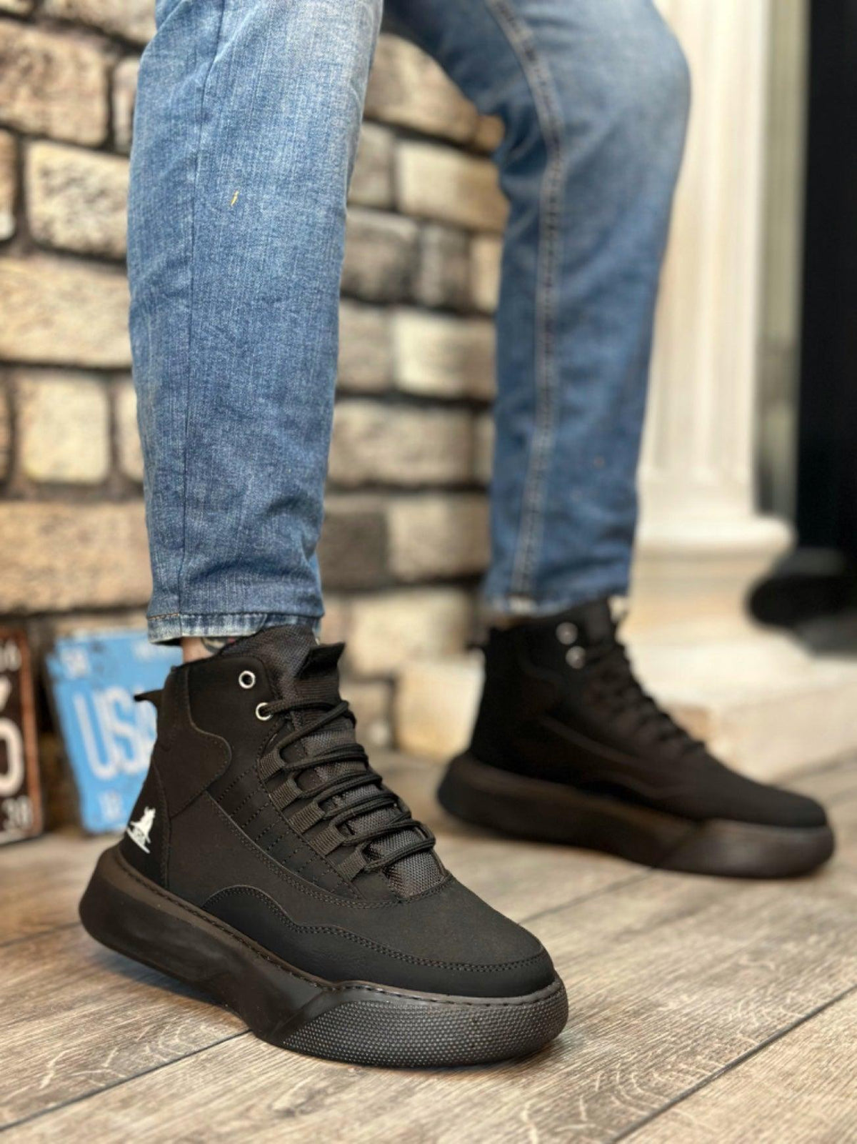 BA0318 Lace-up Men's High Sole Black Sole Sports Boots - STREETMODE™