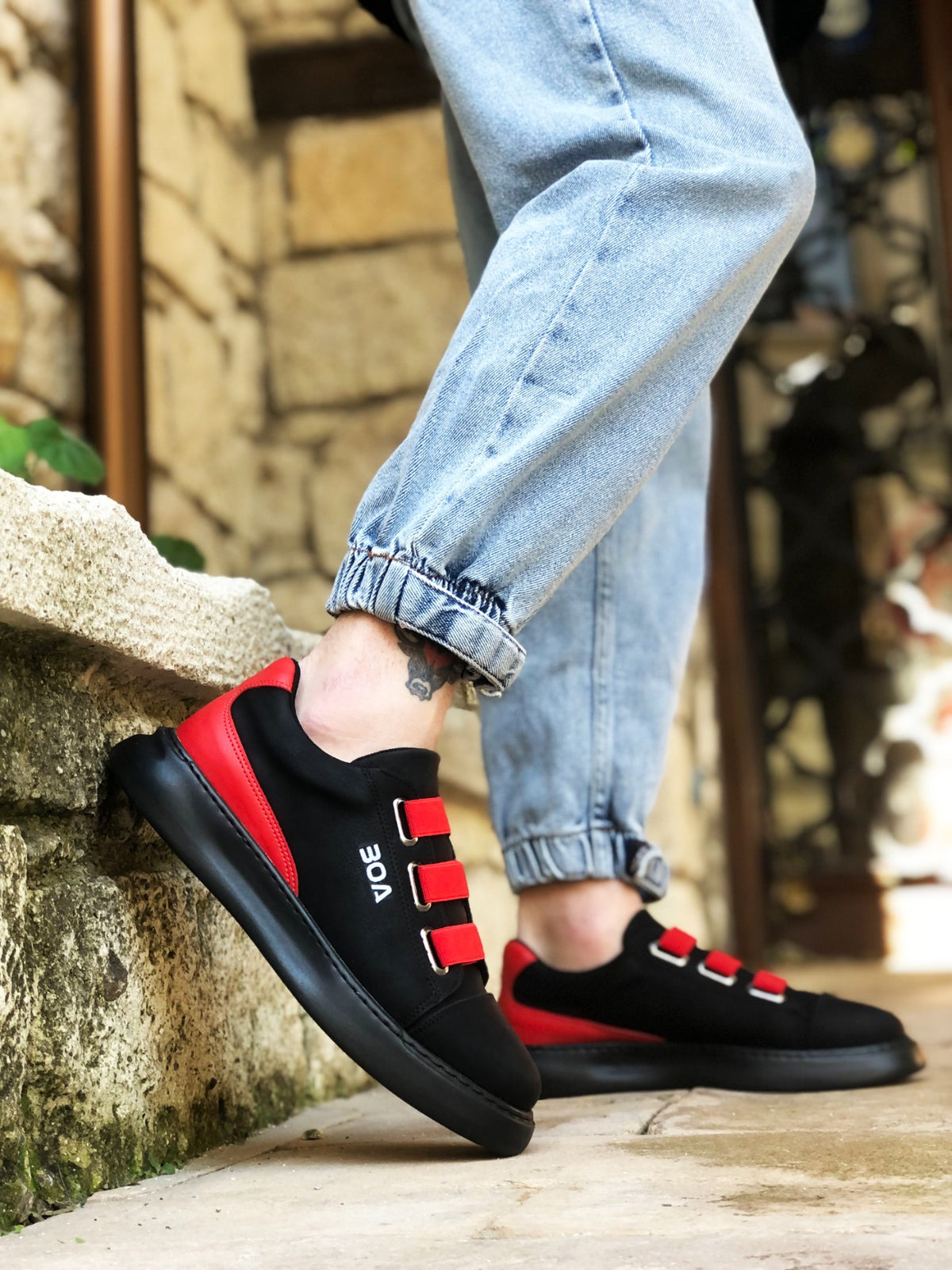 BA0329 3-Stripes Black Red Detailed Thick Sole Men's Casual Shoes - STREETMODE™