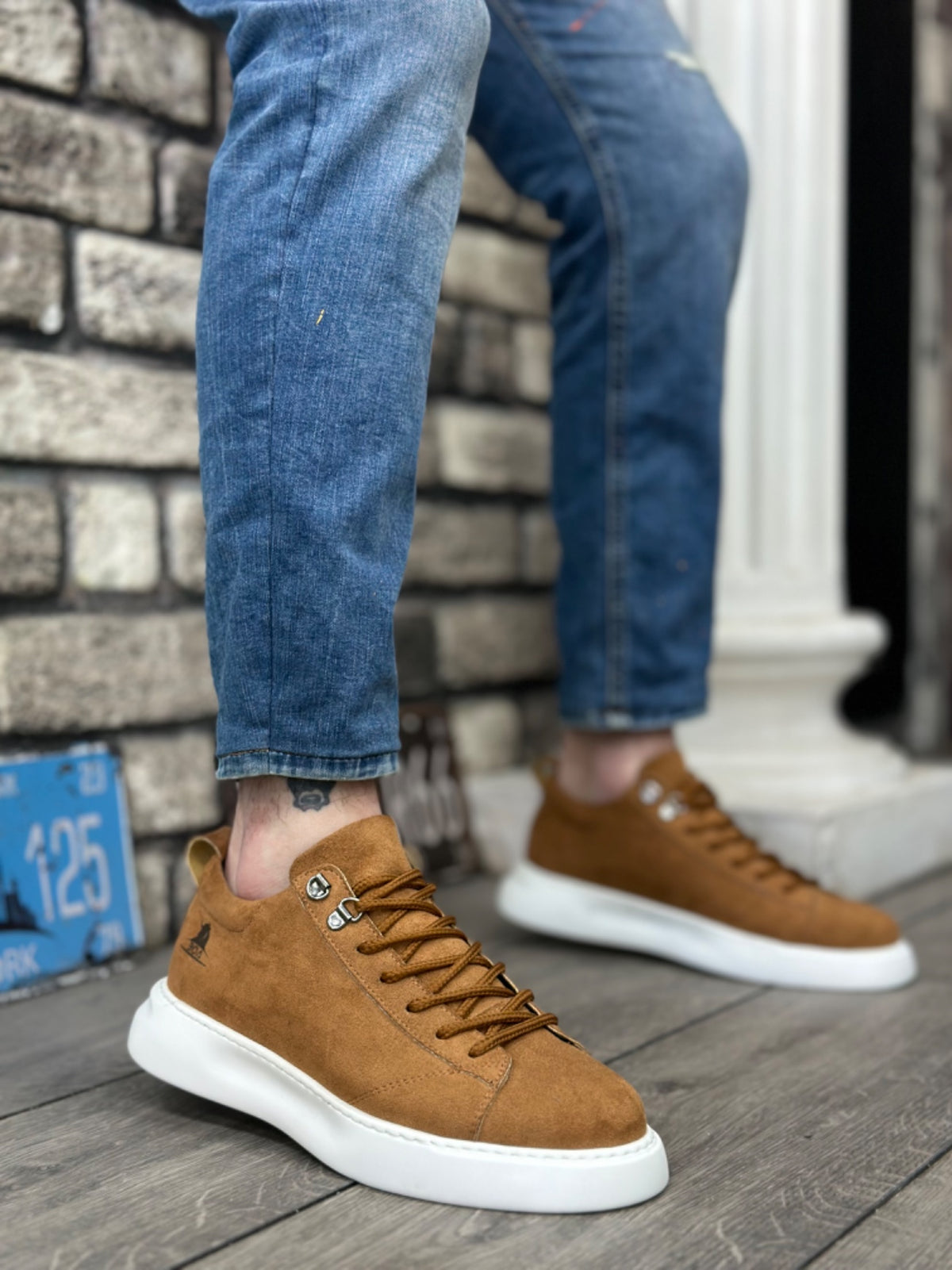 BA0331 Lace-Up Men's High Sole Tan Suede White Sole Sports Shoes - STREETMODE™