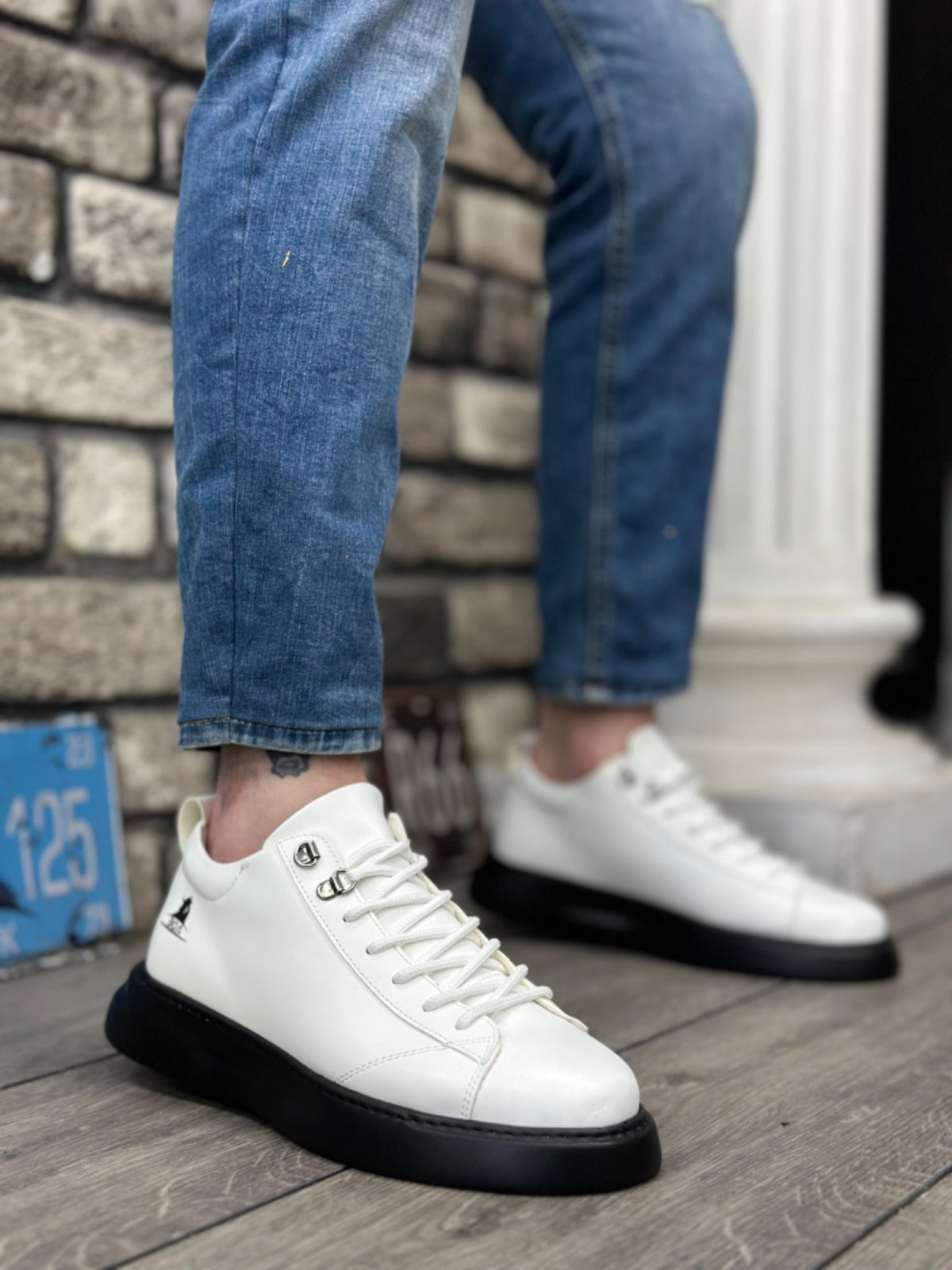 BA0331 Lace-Up Men's High Sole White Black Skin Sports Shoes - STREETMODE™
