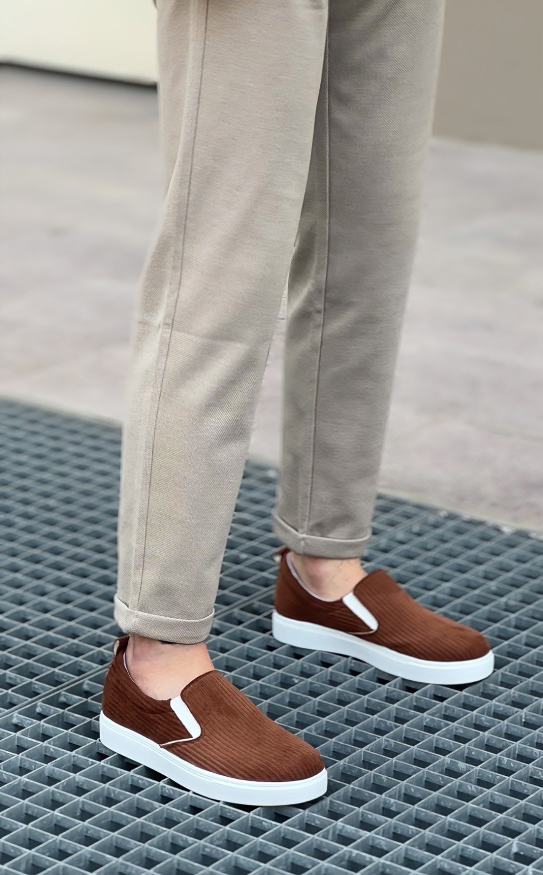 BA0339 Laceless Velvet Brown White Sole Casual Men's Shoes - STREETMODE™