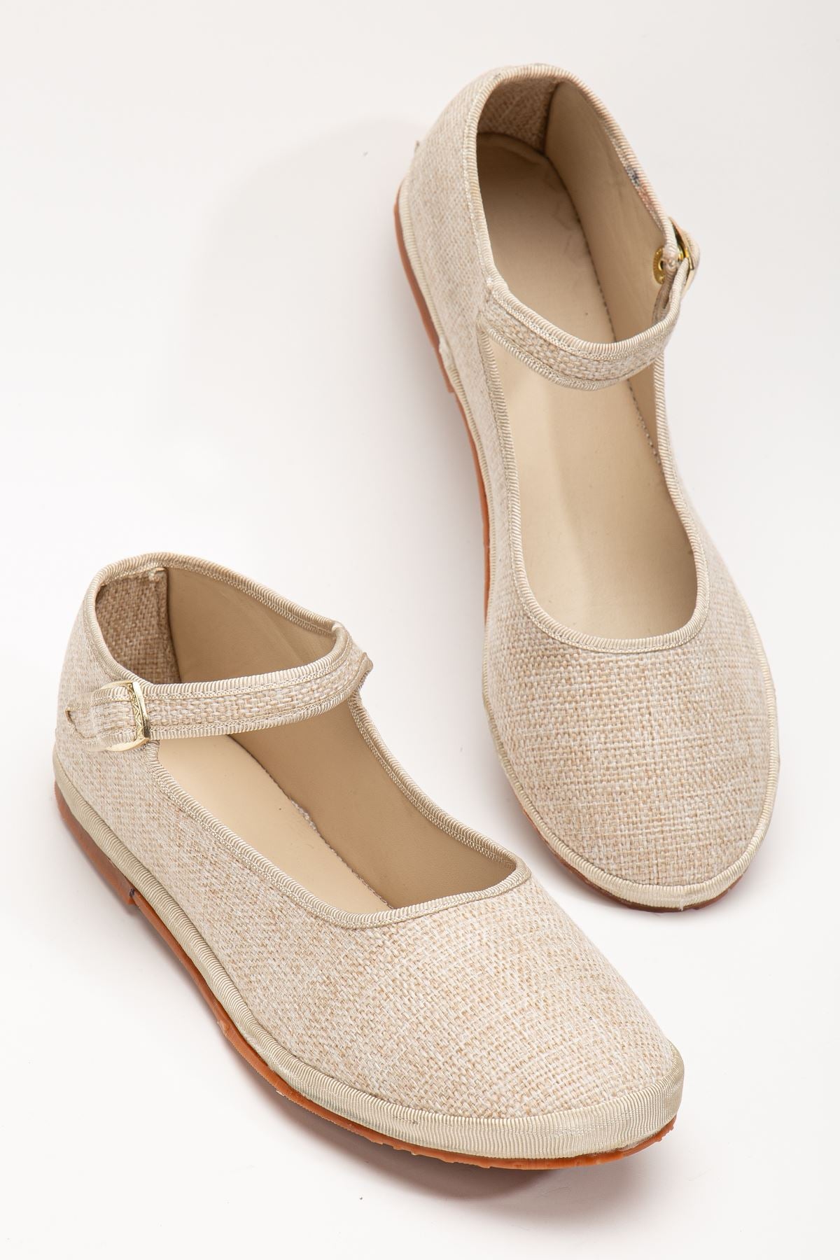 Beige Linen Buckle Detailed Flat Sole Women's Ballerinas - STREETMODE™