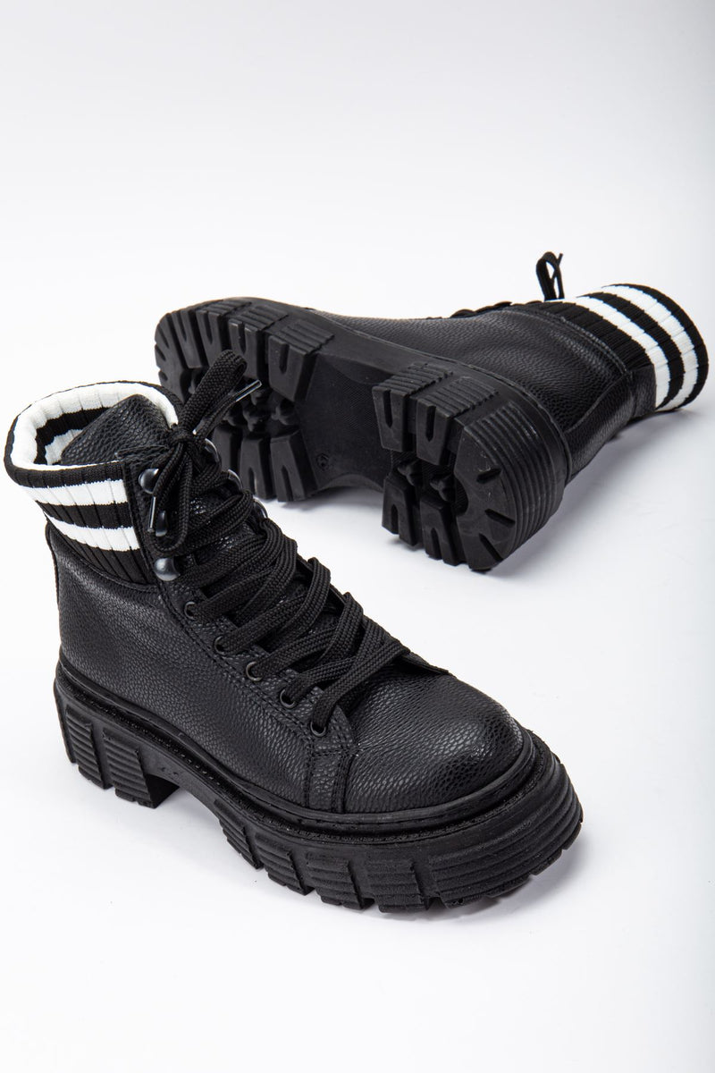 Black Leather Lace-Up Women's Boots - STREETMODE™