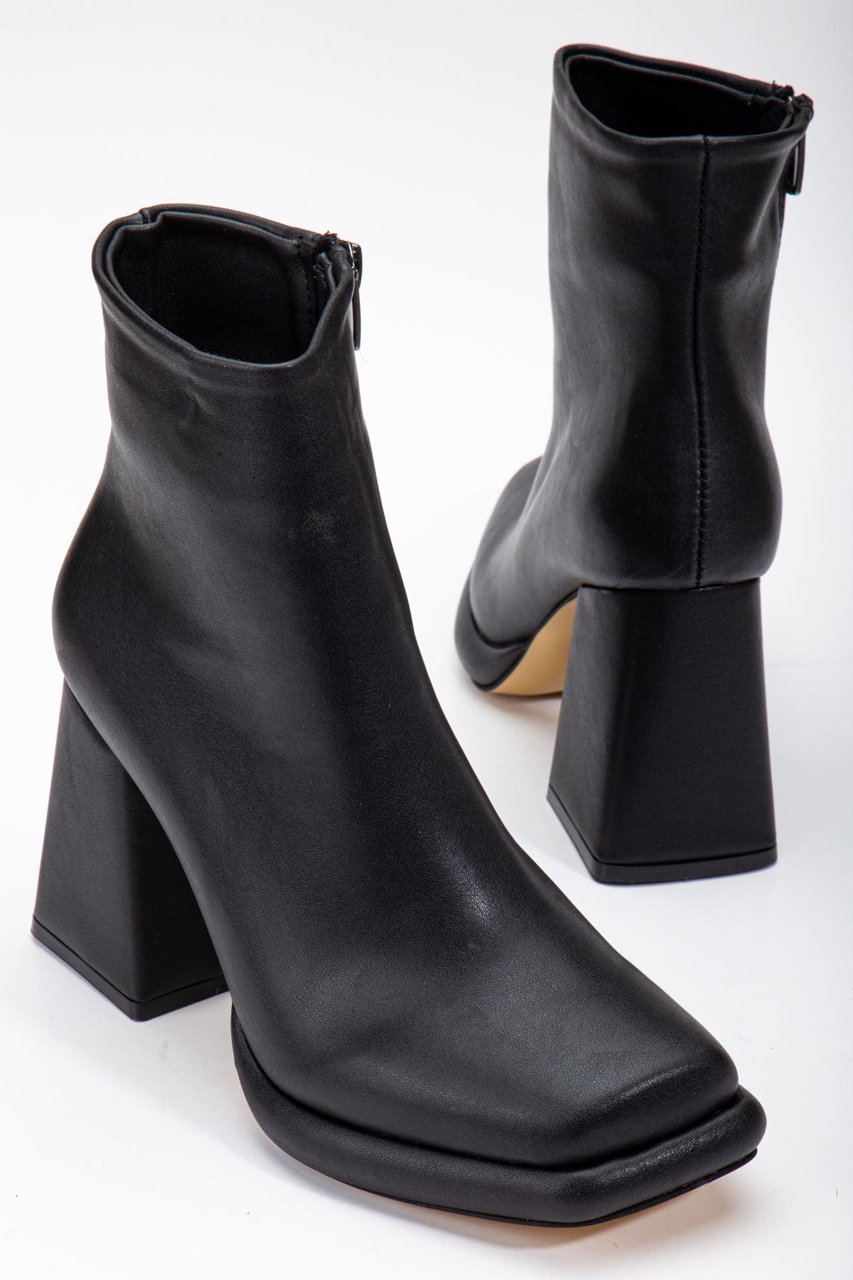 Black Leather Platform Detail Women's Boots - STREETMODE™