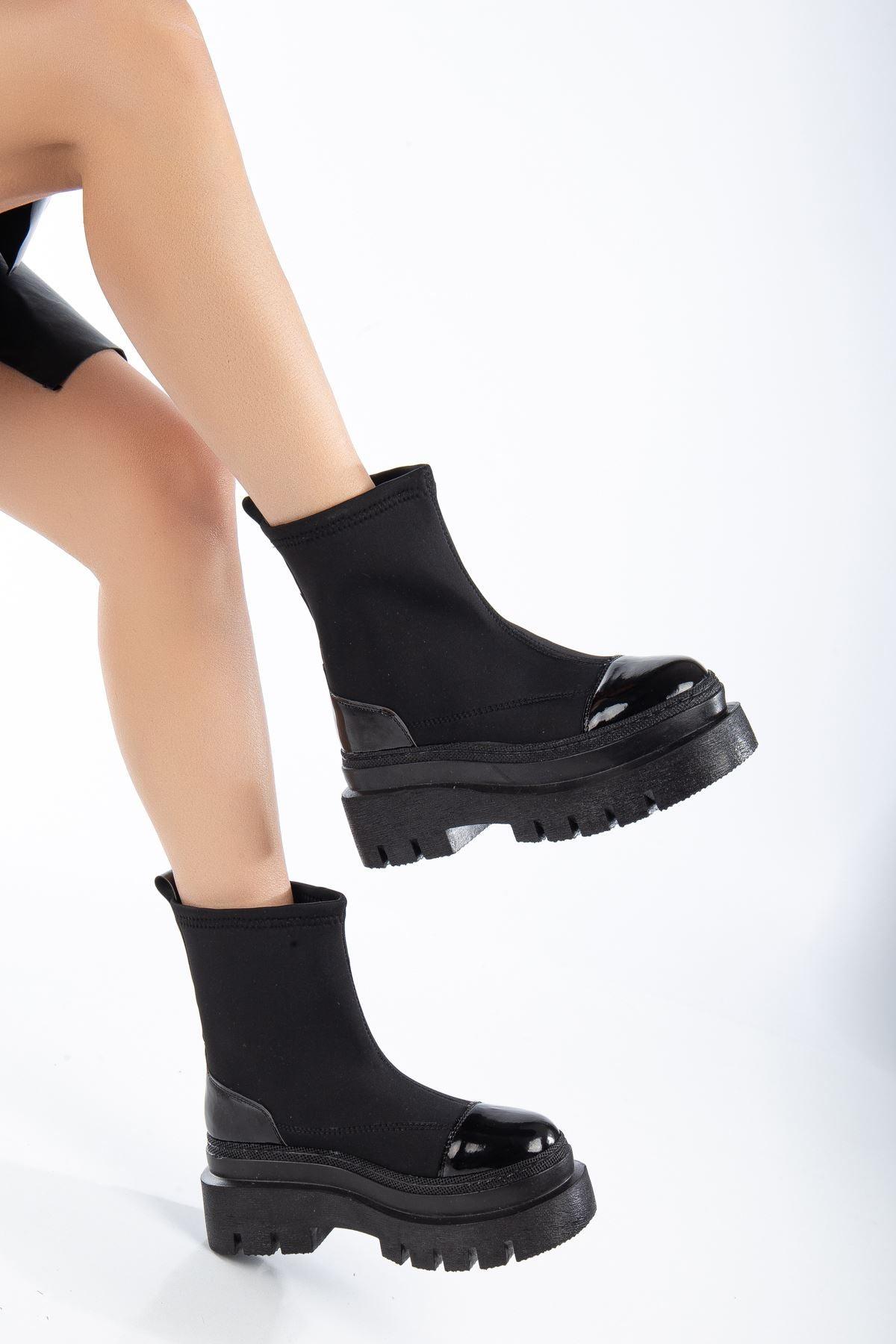 Black Scuba Women's Boots - STREETMODE™