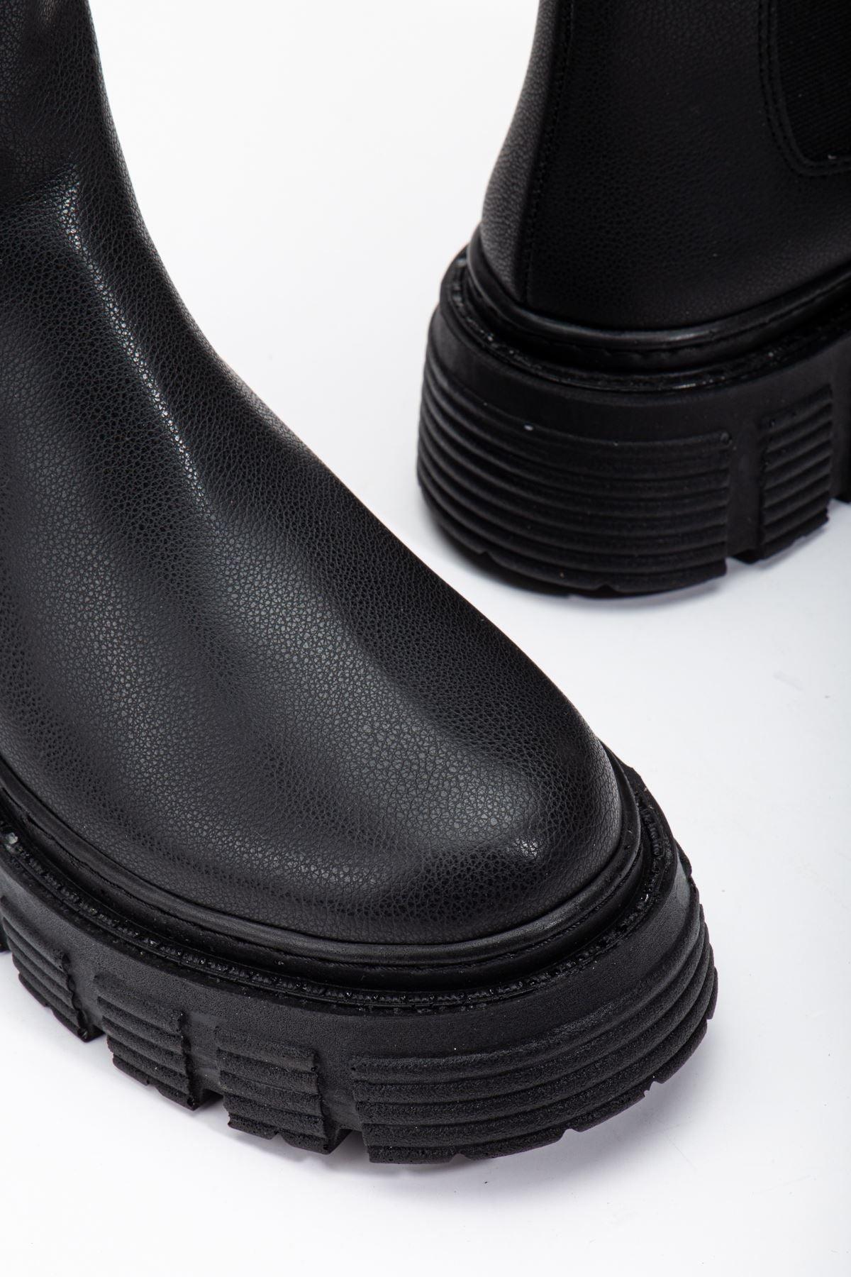 Black Side Elastic Zipperless Laceless Stitched Sole Waterproof Boots - STREETMODE™