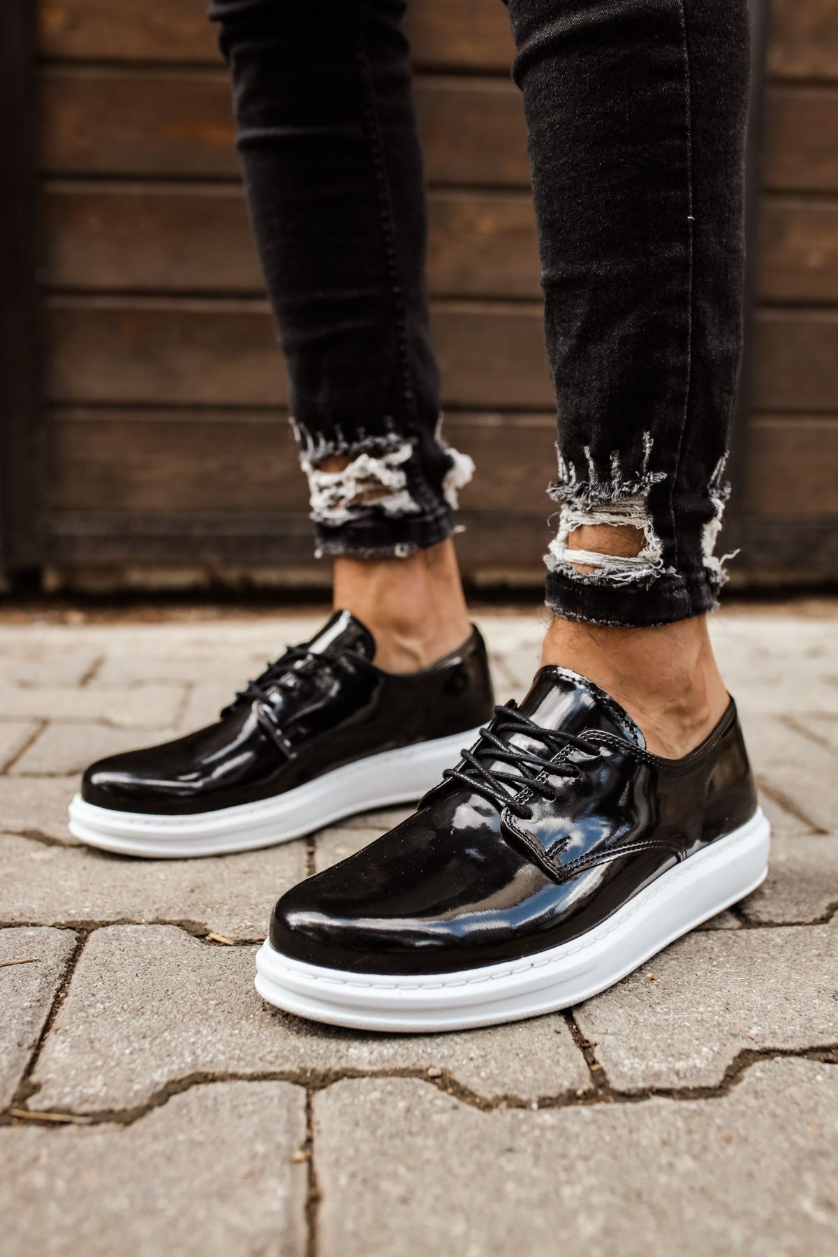 CH003 Men's Black-White Sole Patent Leather Casual Classic Shoes - STREETMODE™
