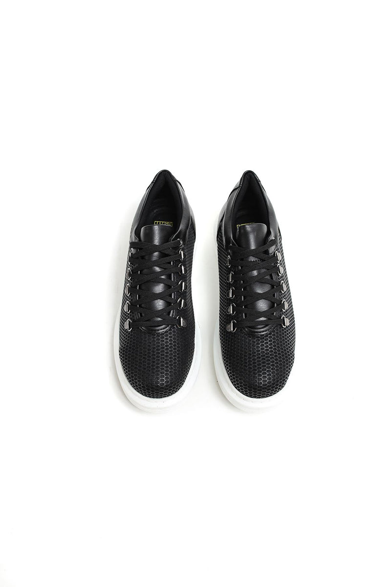 CH021 Men's Unisex Black-White Sole Honeycomb Processing Casual Sneaker Sports Shoes - STREETMODE™