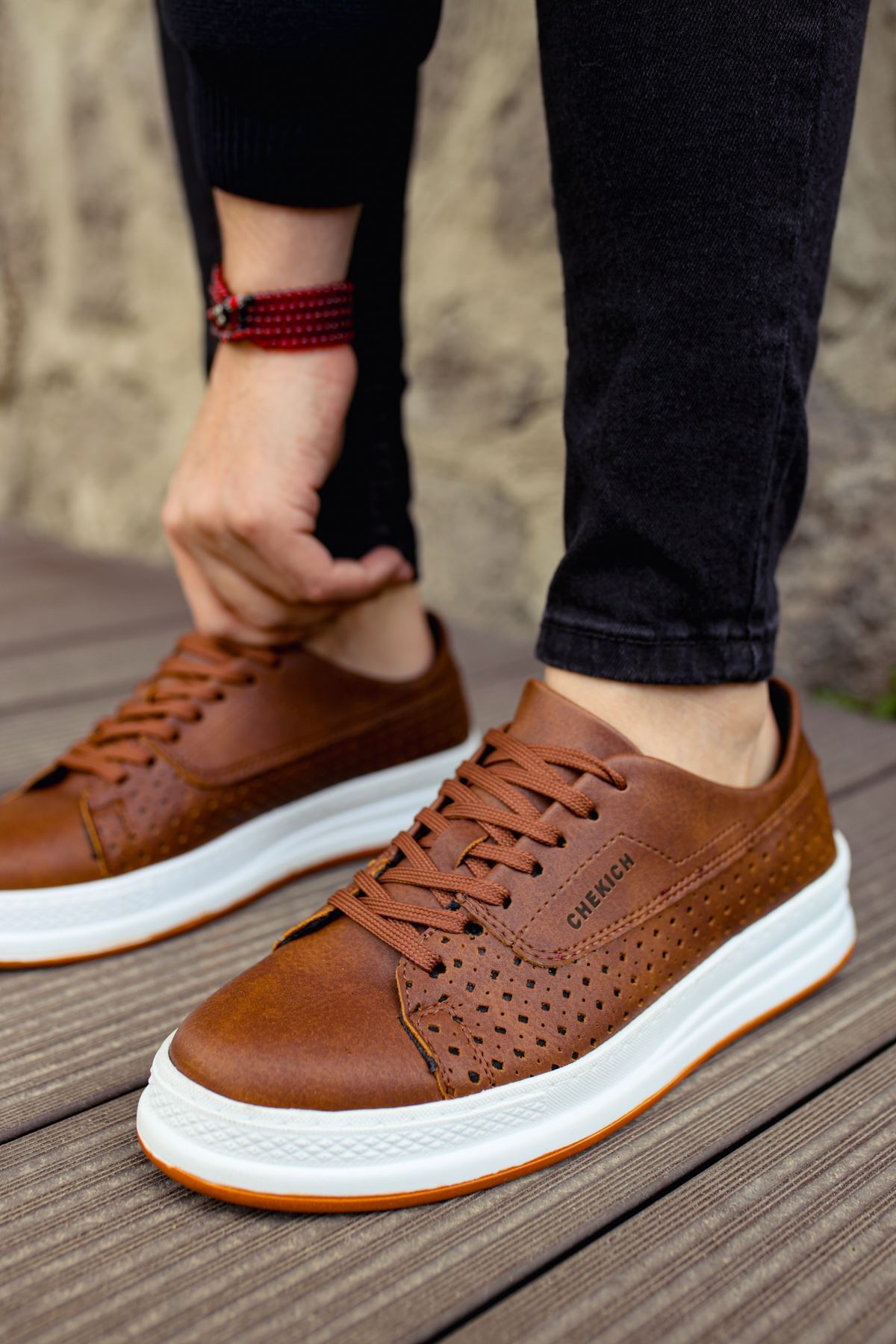 CH043 Men's Unisex Brown-White Sole Casual Shoes - STREETMODE™