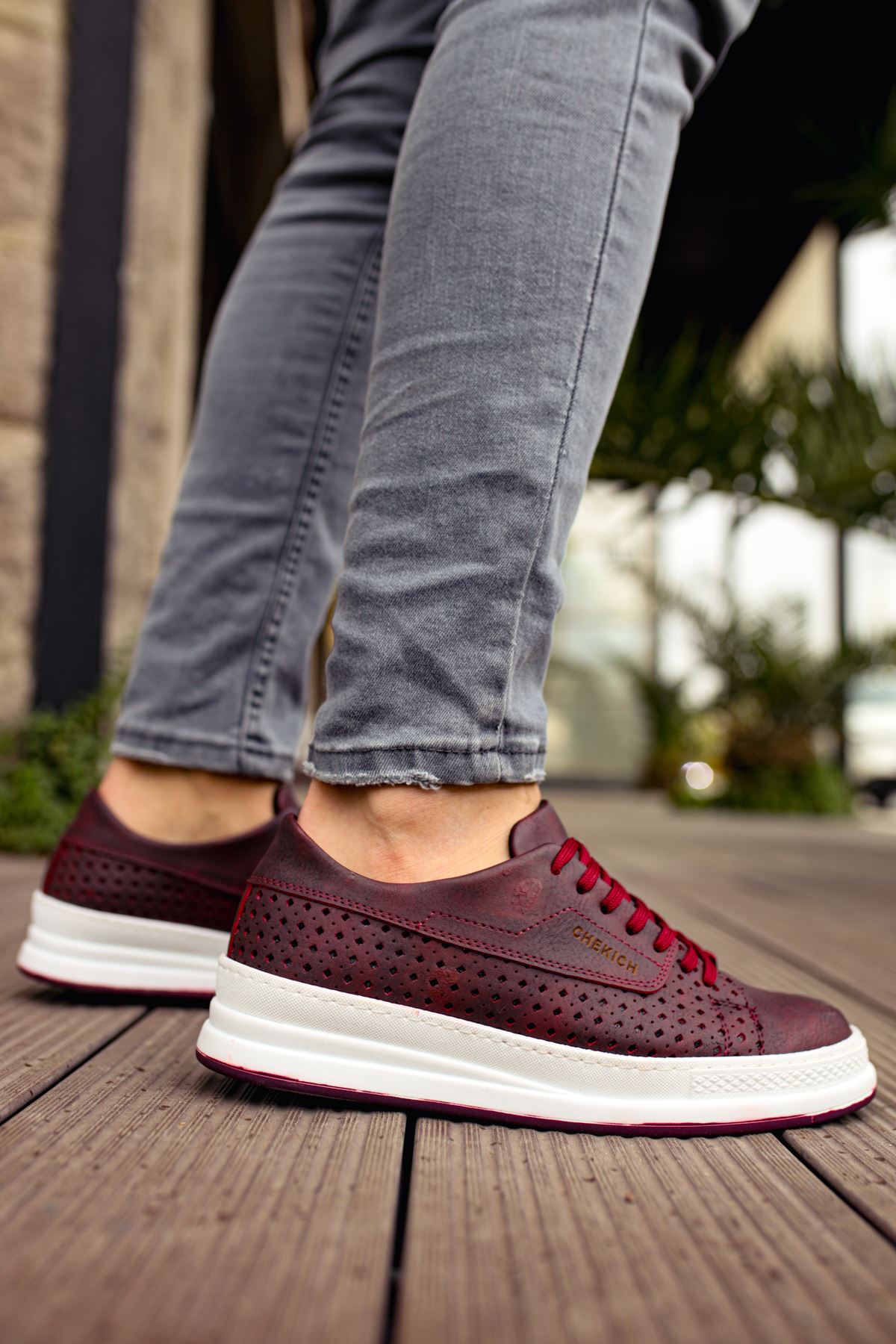 CH043 Men's Unisex Burgundy-White Sole Casual Shoes - STREETMODE™