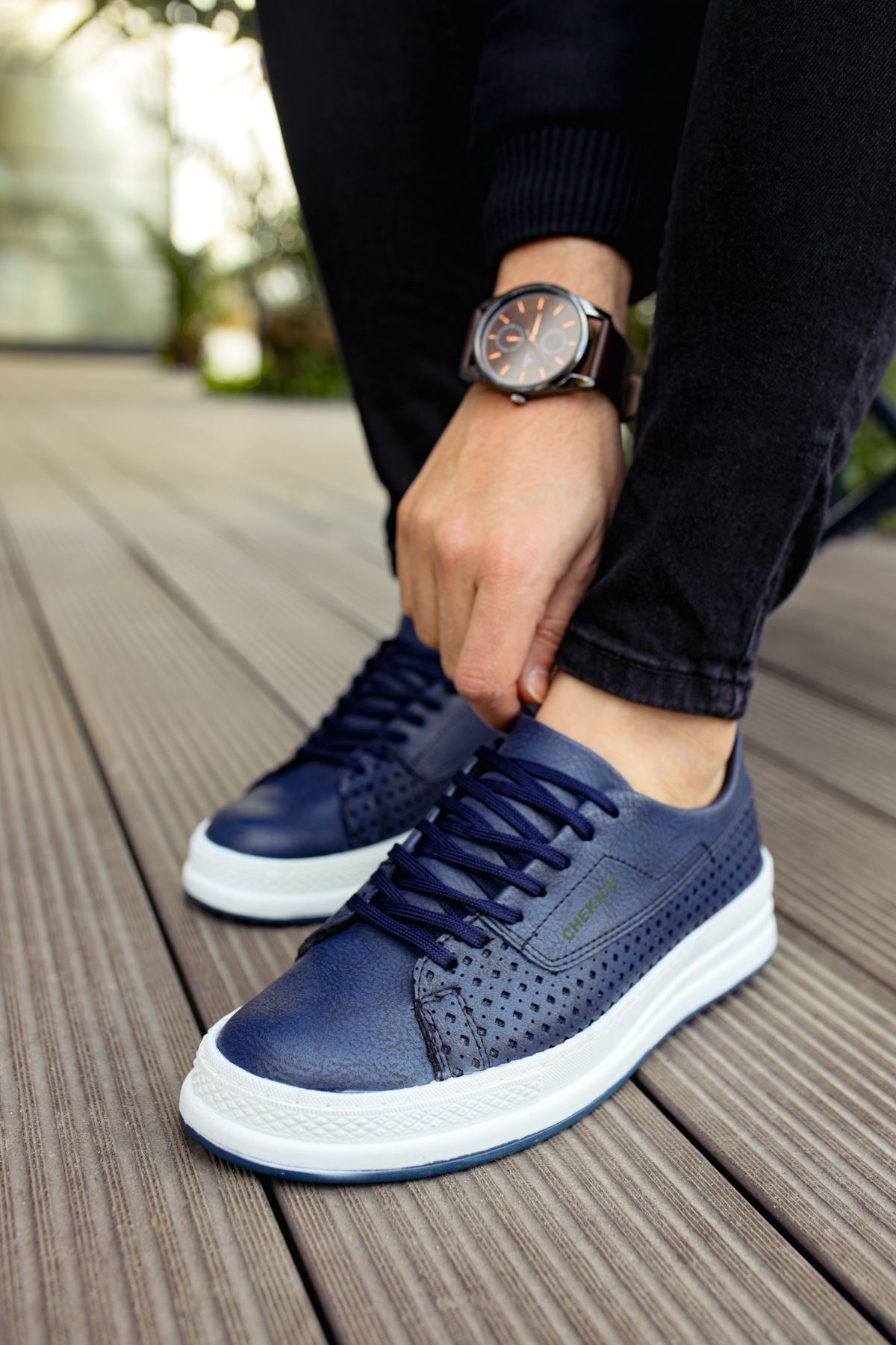 CH043 Men's Unisex Navy Blue-White Sole Casual Shoes - STREETMODE™