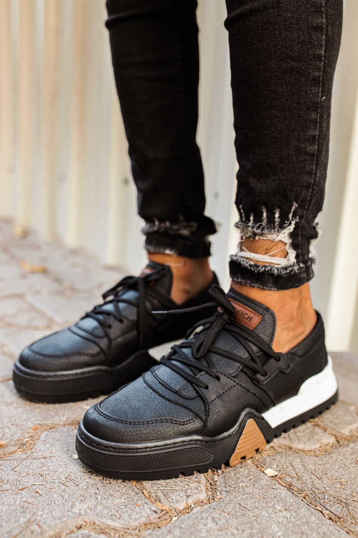 CH067 SBT Men's Sneaker Shoes BLACK / BLACK - STREETMODE™