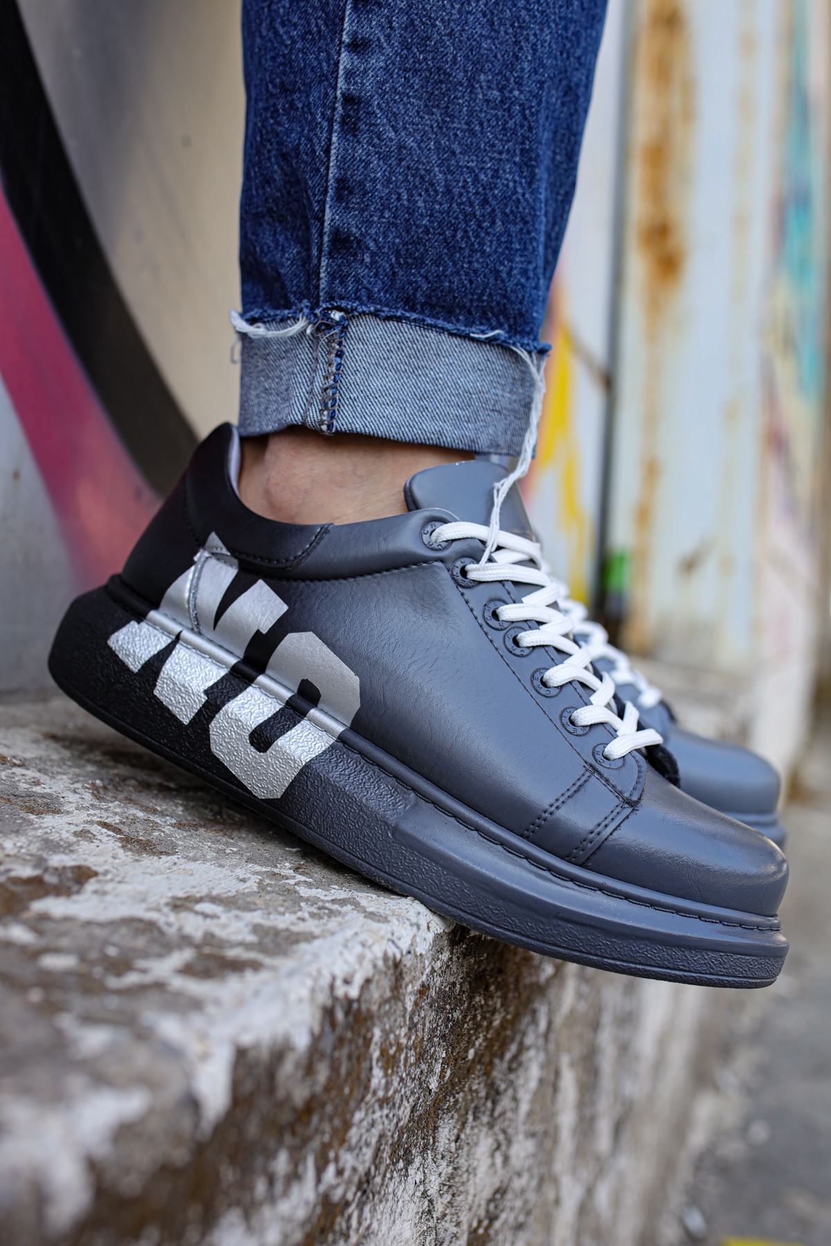CH254 Men's Unisex Black-Grey Casual Sneaker Sports Shoes - STREETMODE™
