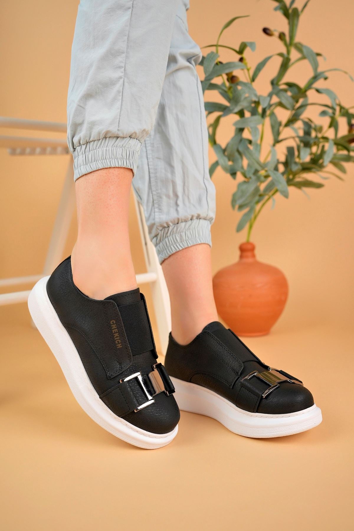 CH297 CBT Women's Sneakers Shoes BLACK - STREETMODE™