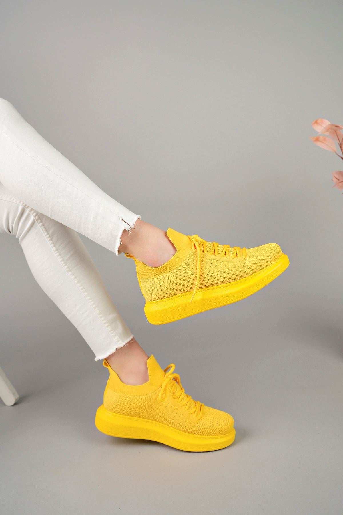 CH307 RT Tricot Women's Shoes YELLOW - STREETMODE™