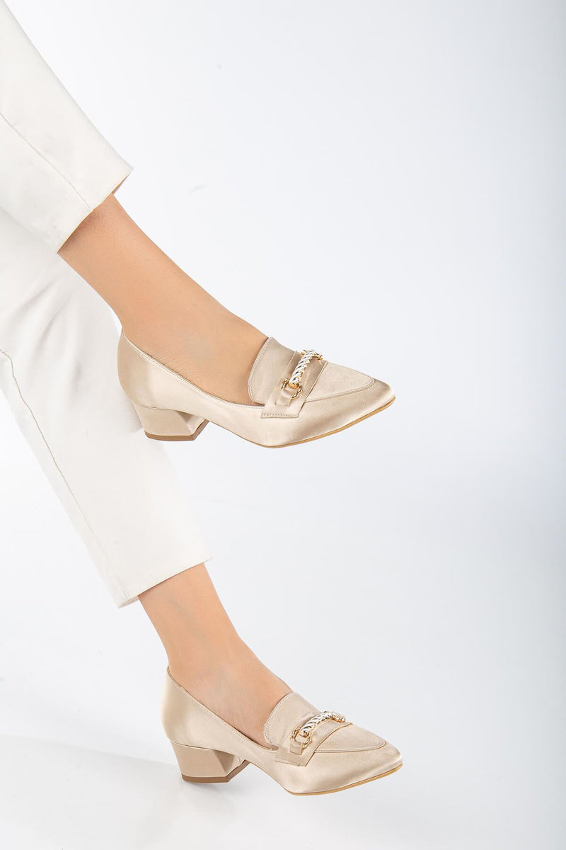 Cream Satin Buckle Detailed Women's Low Heeled Shoes - STREETMODE™