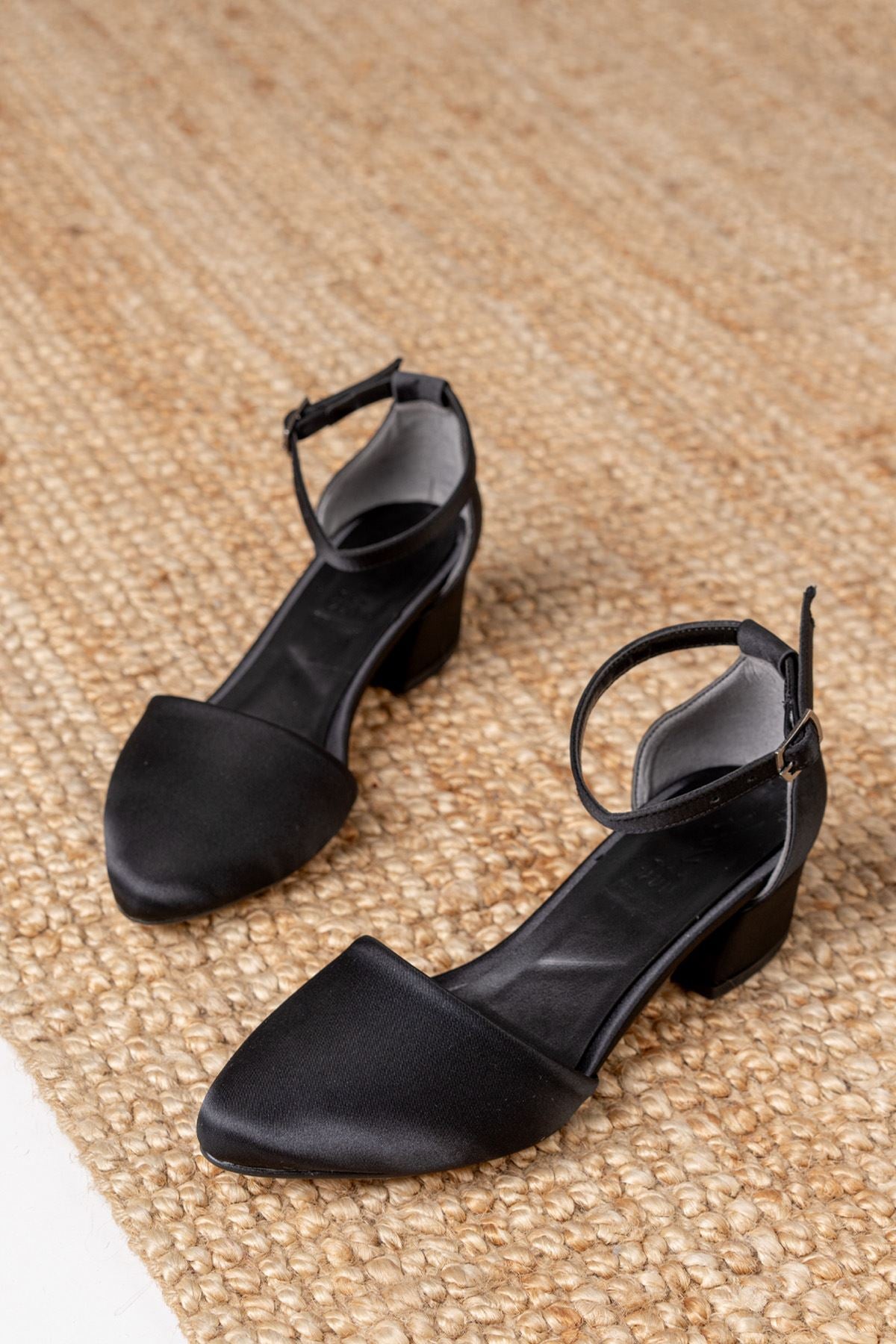 Dary Heeled Black Satin Detailed Heeled Shoes - STREETMODE™