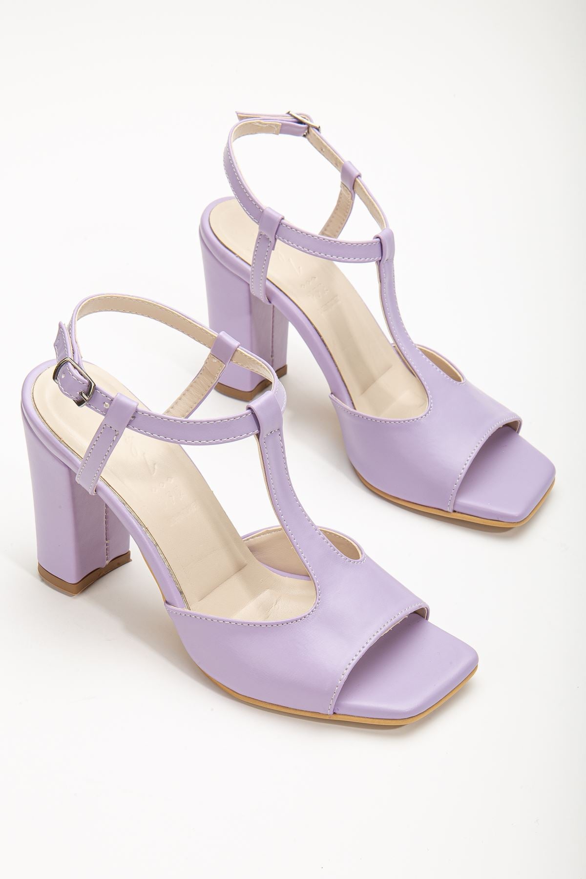 Entela Heeled Lilac Skin Blunt Toe Women's Shoes - STREETMODE™