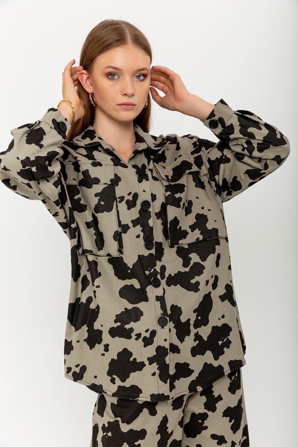 Gabardine Fabric Long Sleeve Shirt Collar Oversize Cow Print Women Jacket - Grey - STREETMODE™