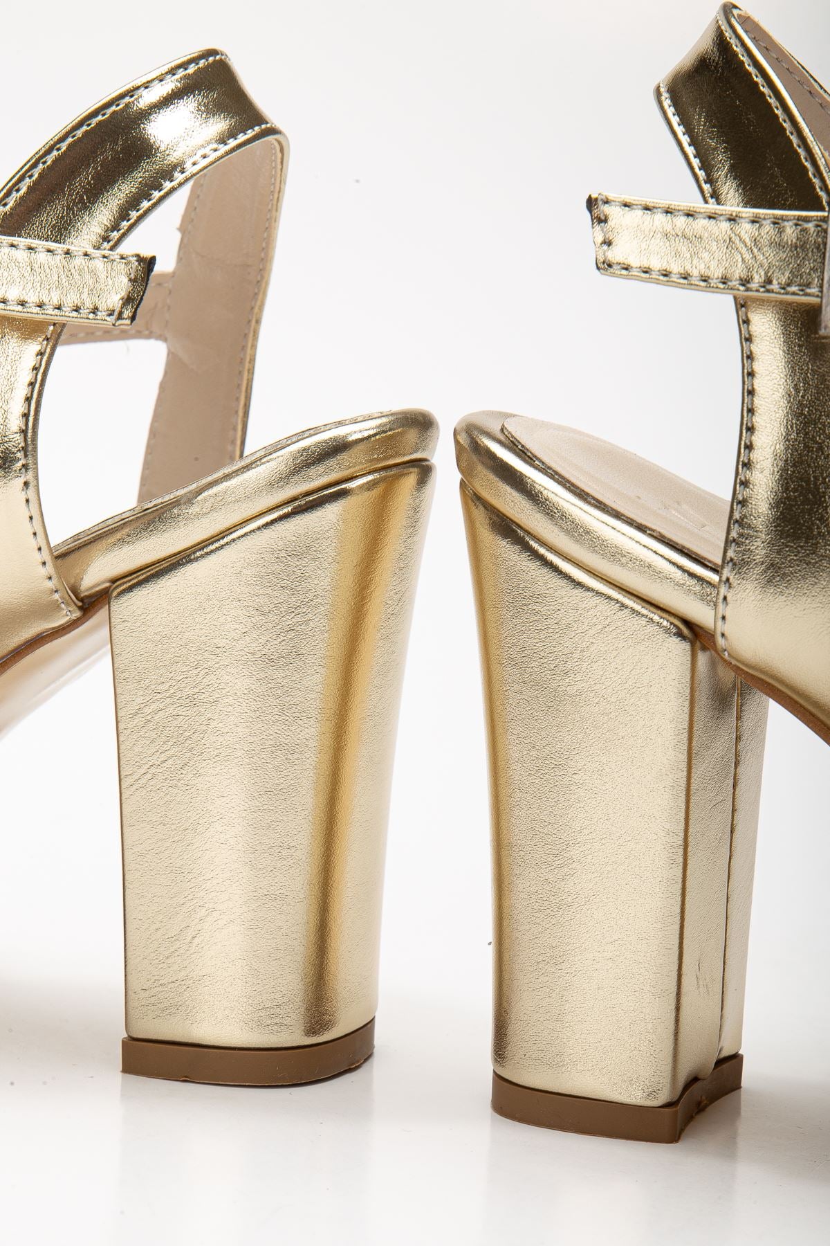Hope High Heeled Gold Shiny Skin Blunt Toe Women's Shoes - STREETMODE™