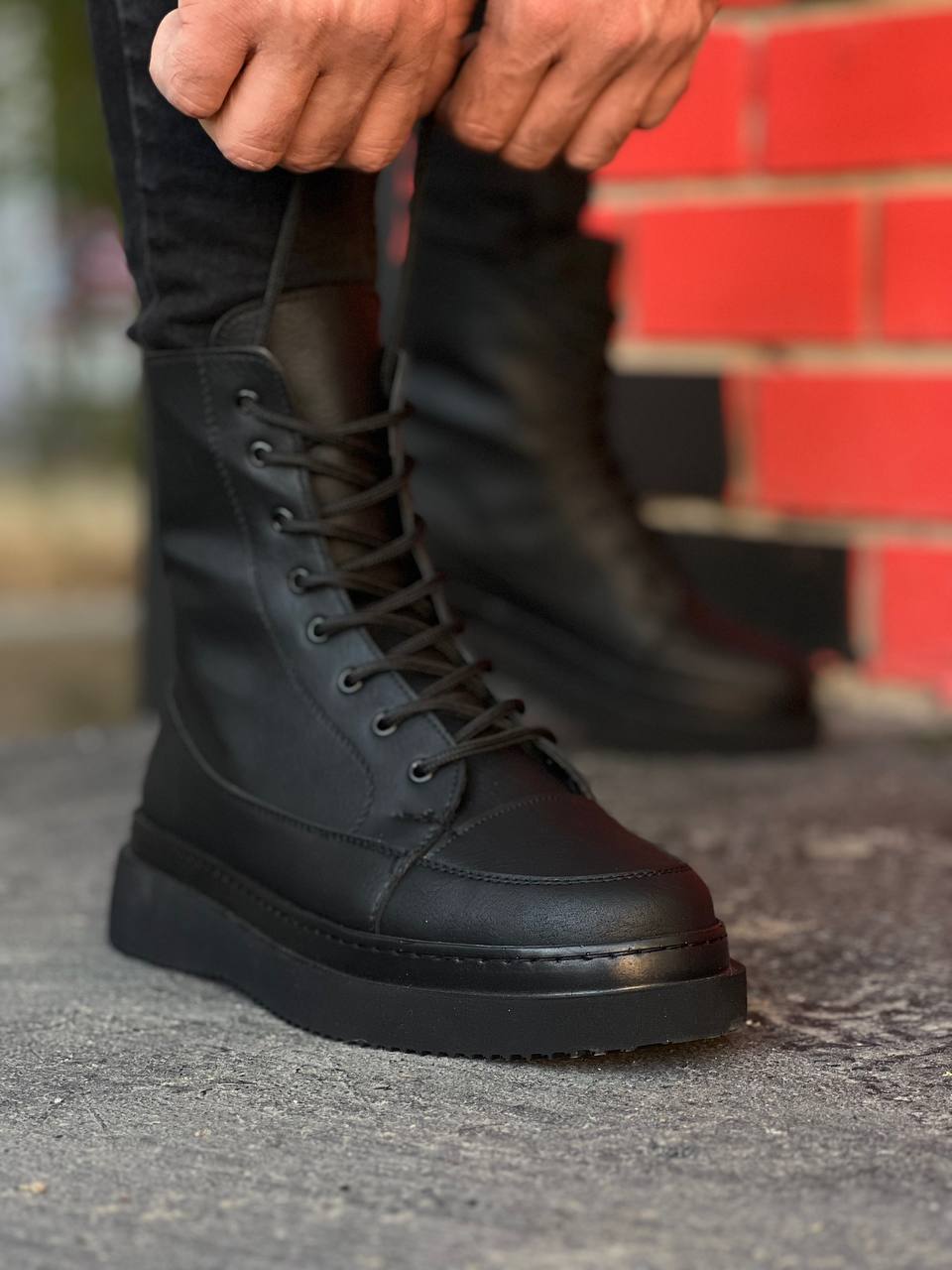 KB-0991 Black Skin Black Sole High Sole Lace-Up Combat Boots - STREETMODE™