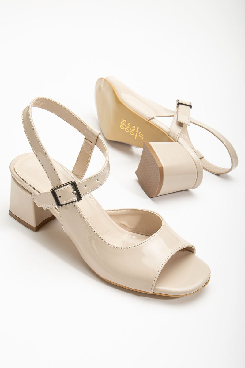 Keri Heeled Cream Patent Leather Blunt Toe Women's Shoes - STREETMODE™
