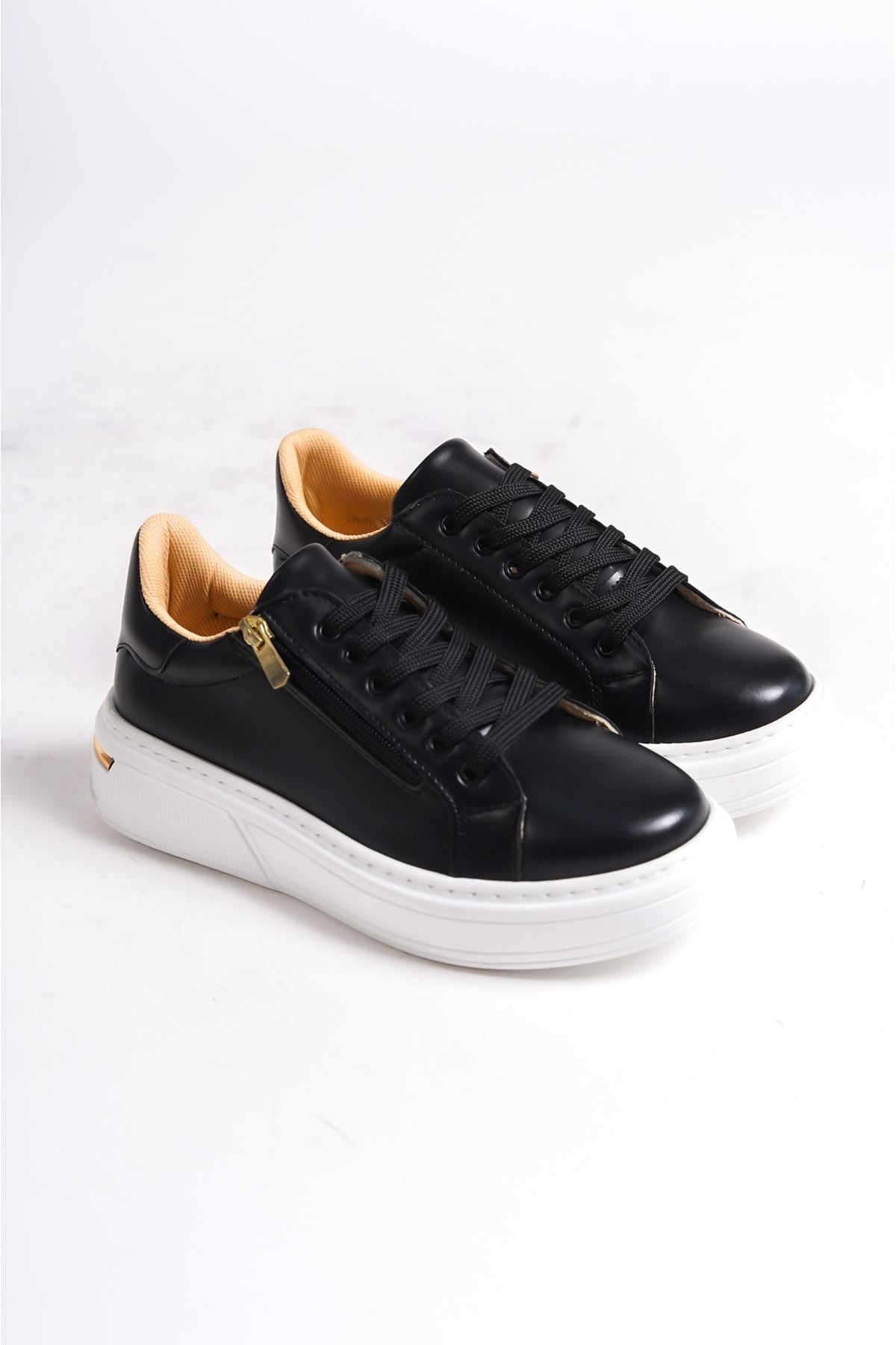 Lace-up Black Women's Sports Shoes - STREETMODE™