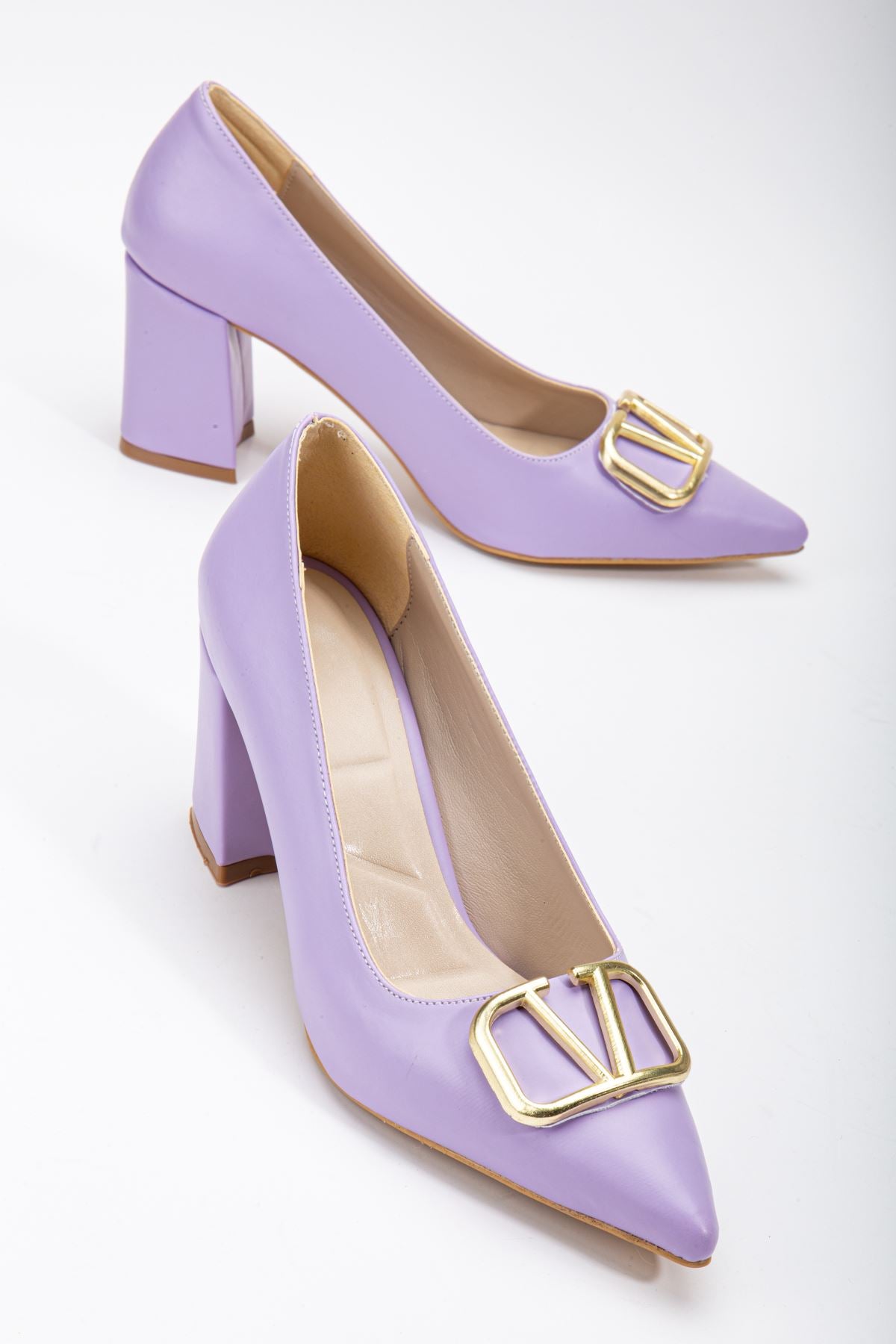 Lilac Skin Buckle Detailed Thick Heel Shoes - STREETMODE™