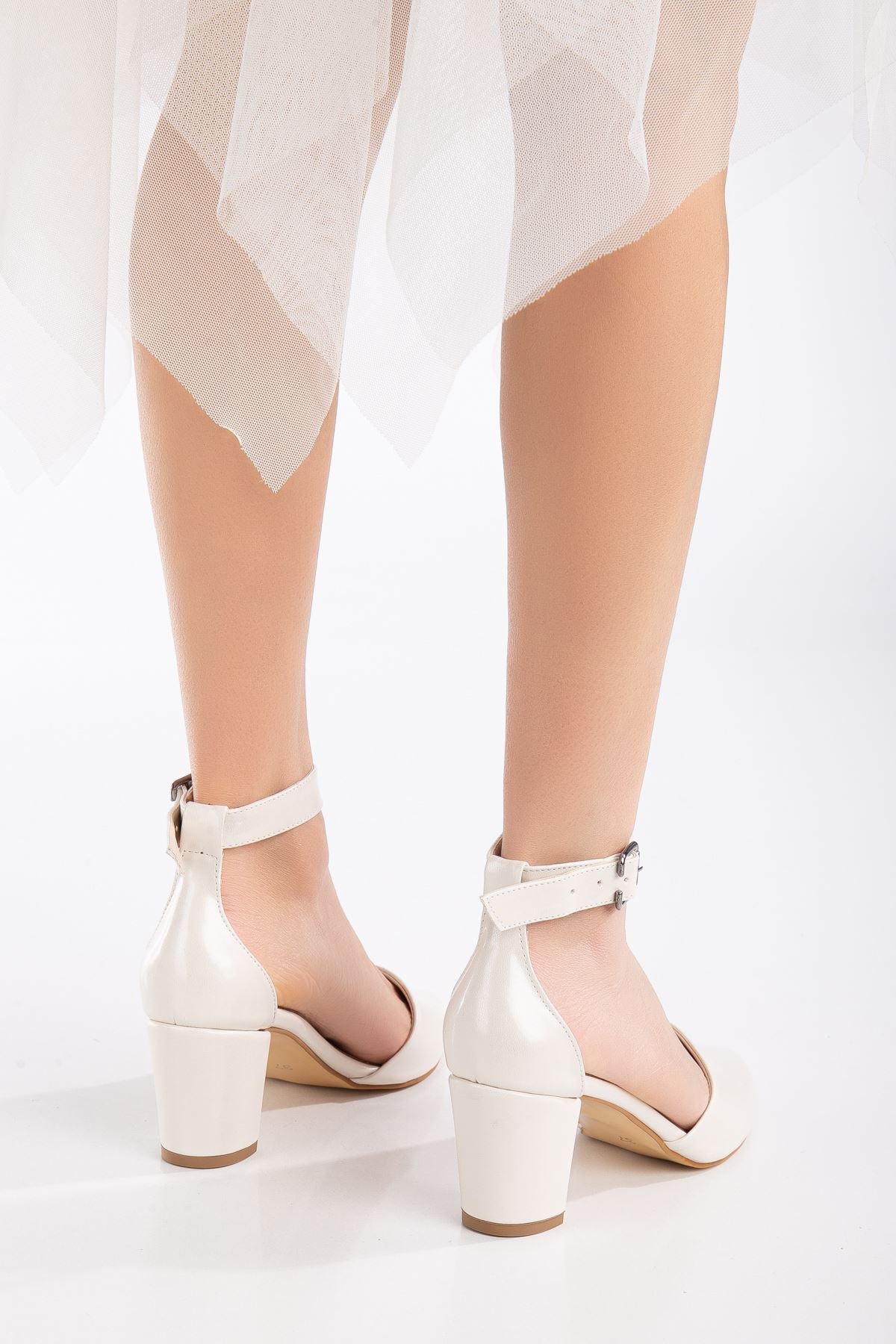 Lottis White Mother of Pearl Skin Detailed Heeled Women's Shoes - STREETMODE™
