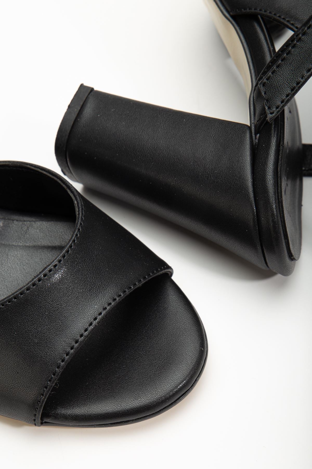 Lovisa Heeled Black Skin Women's Shoes - STREETMODE™