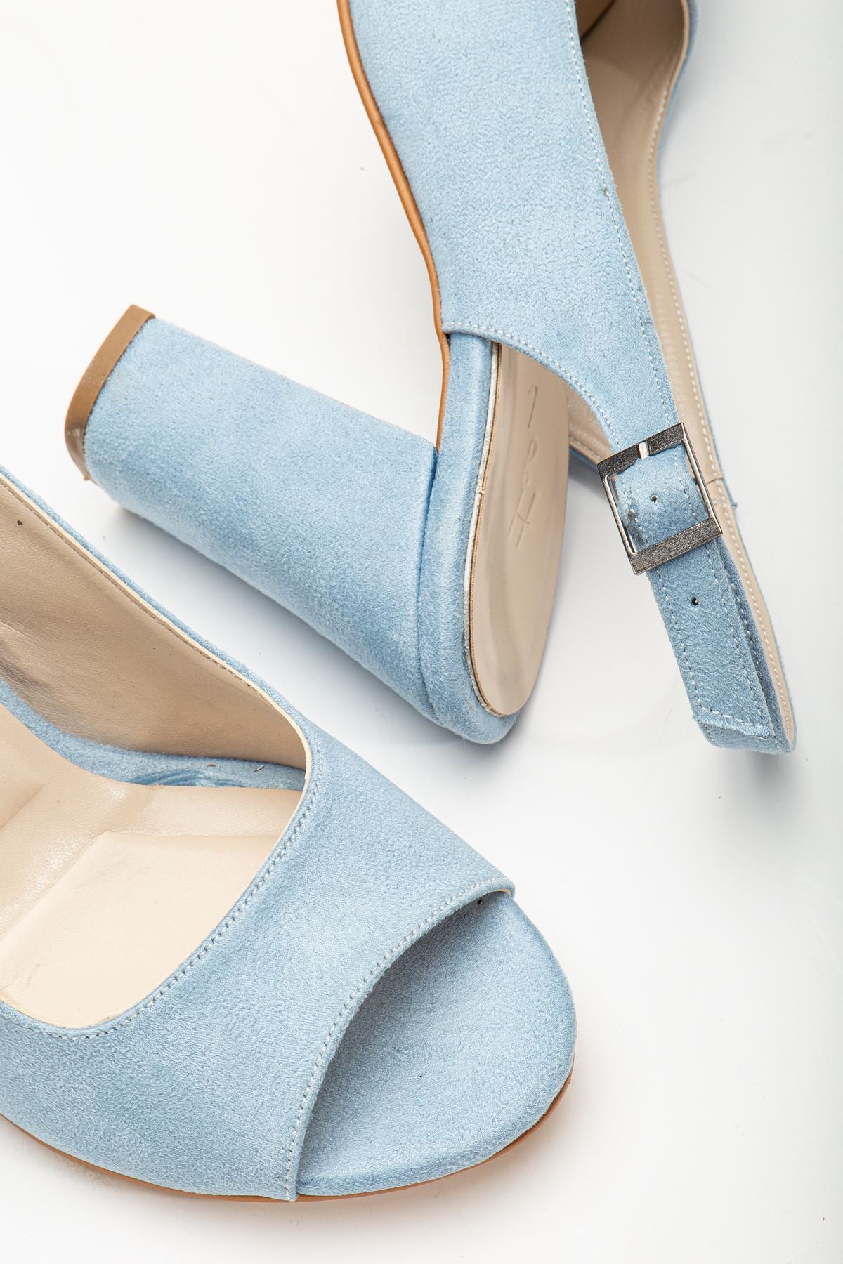 Meira Baby Blue Suede Detailed High Heeled Women's Shoes - STREETMODE™