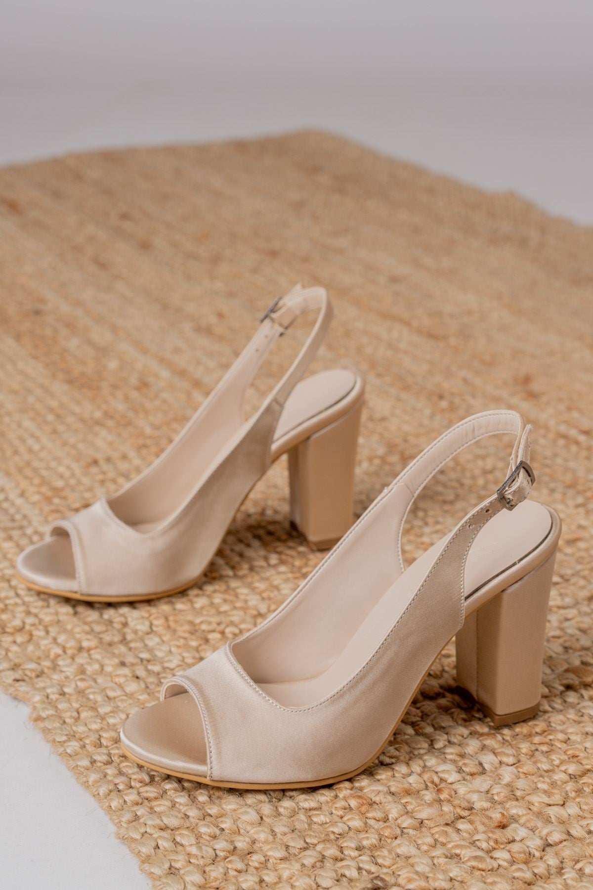 Meira Cream Satin Detailed High Heels Women's Shoes - STREETMODE™