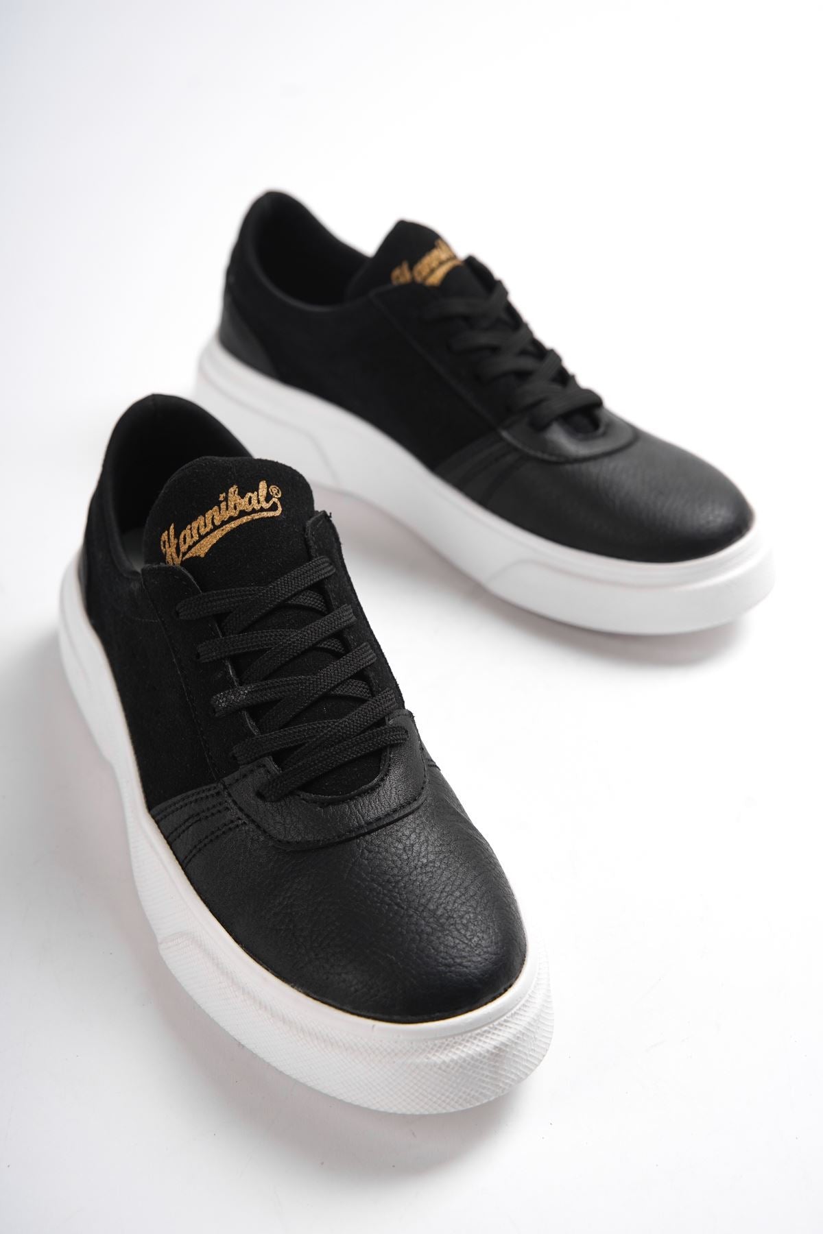Men's Chow Black Sneaker Shoes - STREETMODE™