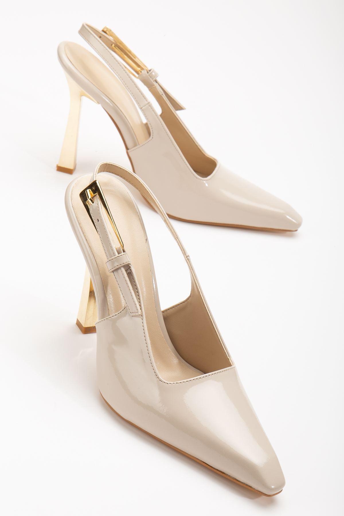 Minni Beige Patent Leather Gold Detailed Blunt Toe Women's Heeled Shoes - STREETMODE™