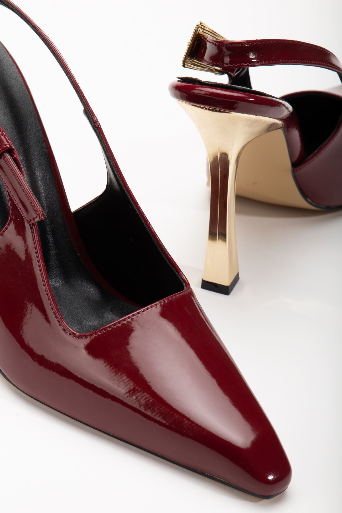 Minni Claret Red Patent Leather Gold Detailed Blunt Toe Women's Heeled Shoes - STREETMODE™