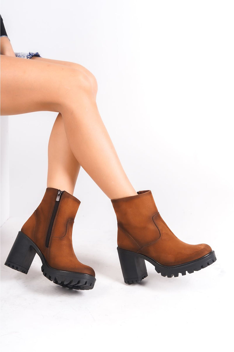 Nawen Tan Zippered Women's Heeled Boots - STREETMODE™