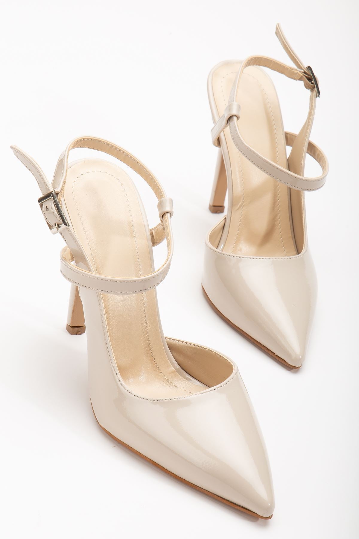 Nely Beige Patent Leather Pointed Women's Heeled Shoes - STREETMODE™