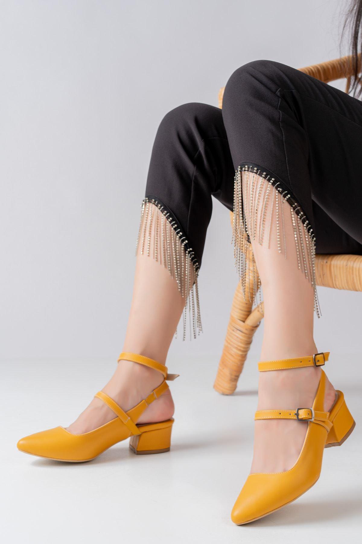 Nita Mustard Skin Low-Heeled Women's Shoes - STREETMODE™