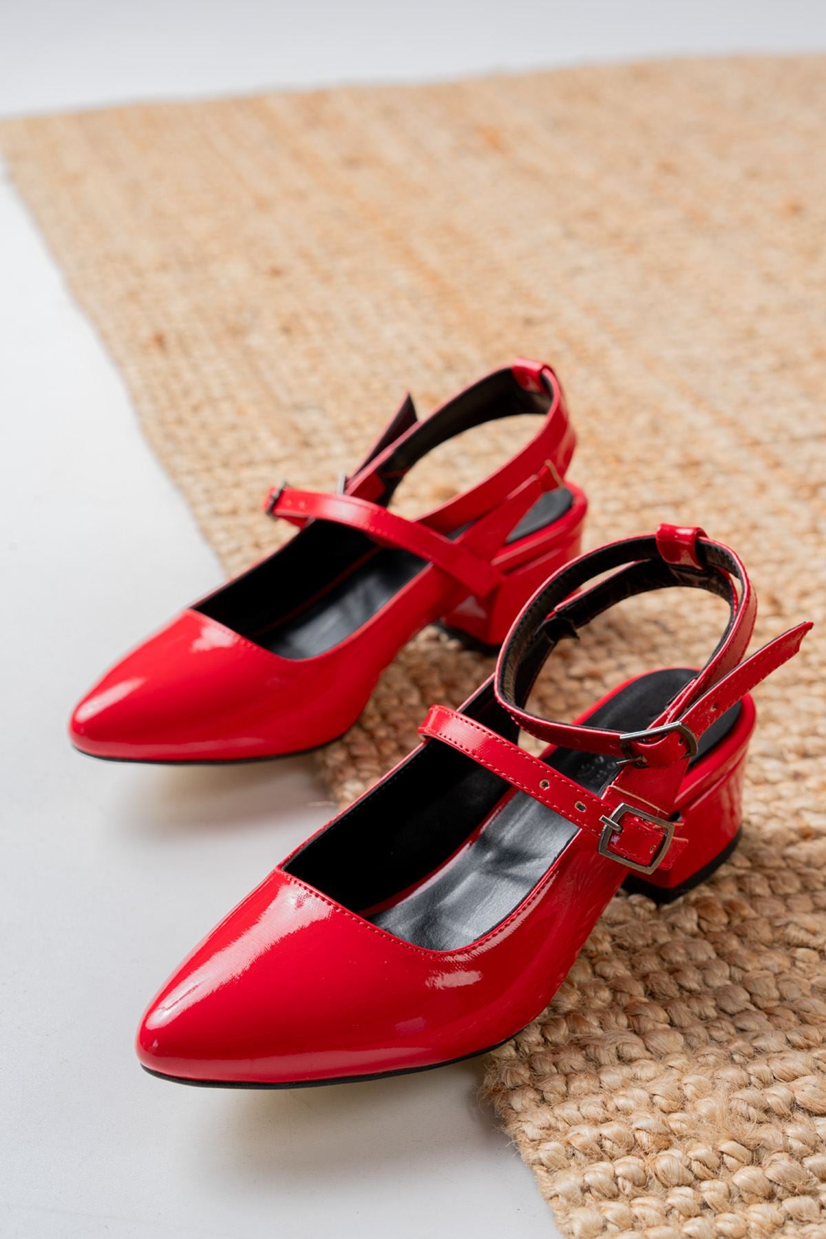 Nita Red Patent Leather Low Heel Women's Shoes - STREETMODE™
