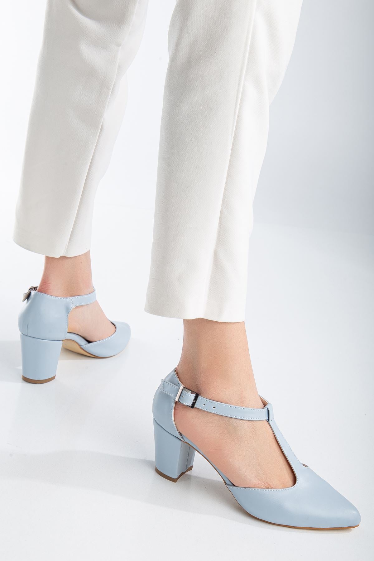 Niven Baby Blue Leather Heeled Women's Shoes - STREETMODE™