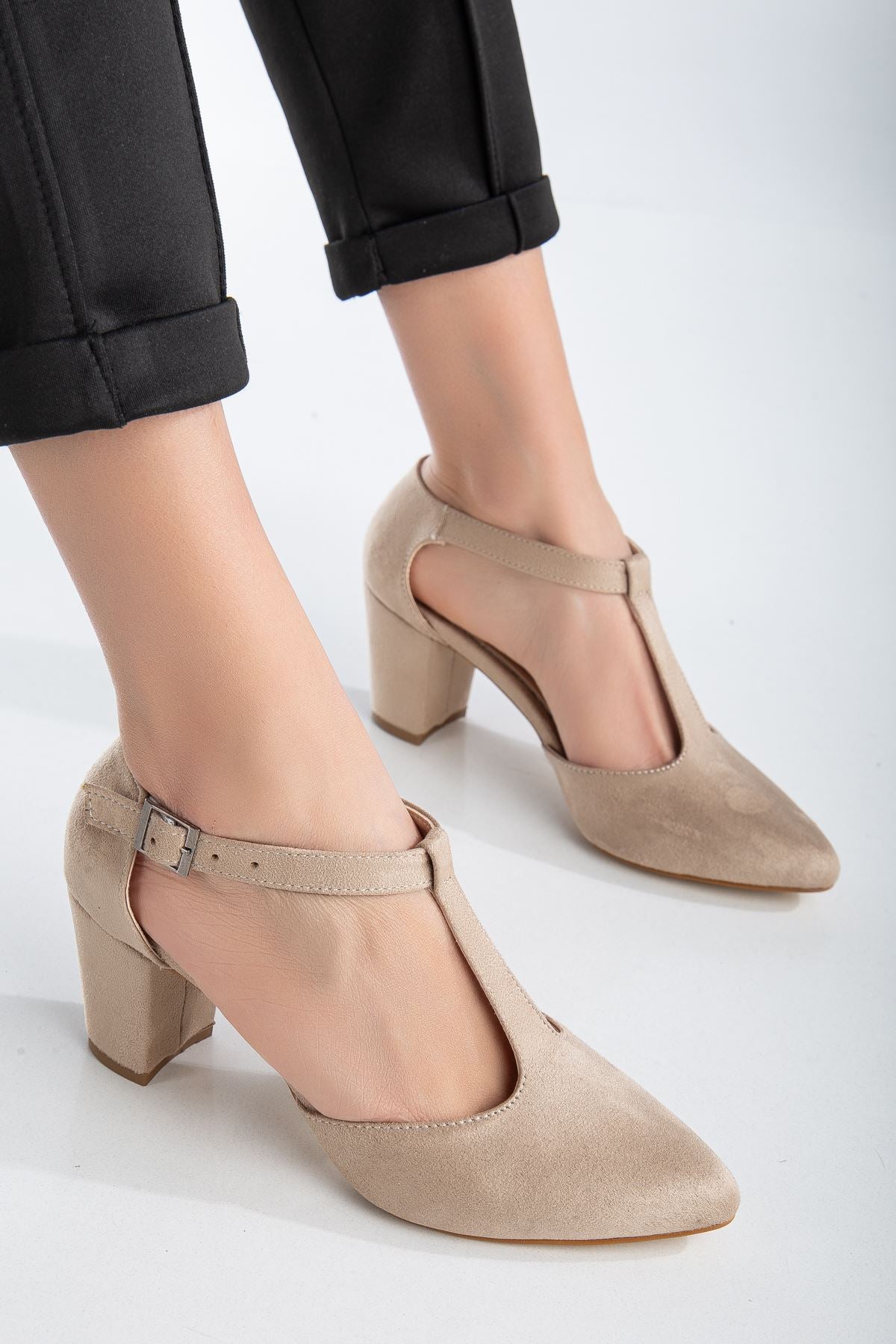 Niven Cream Suede Heeled Women's Shoes - STREETMODE™