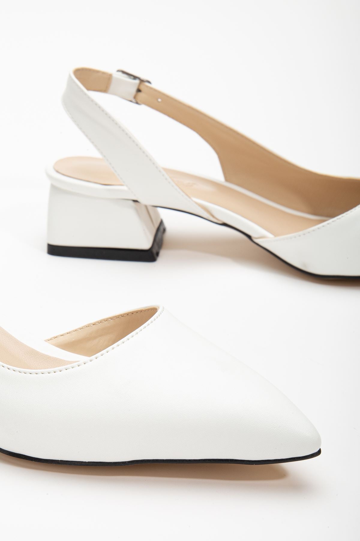 Ossie White Skin Women's Heeled Shoes - STREETMODE™