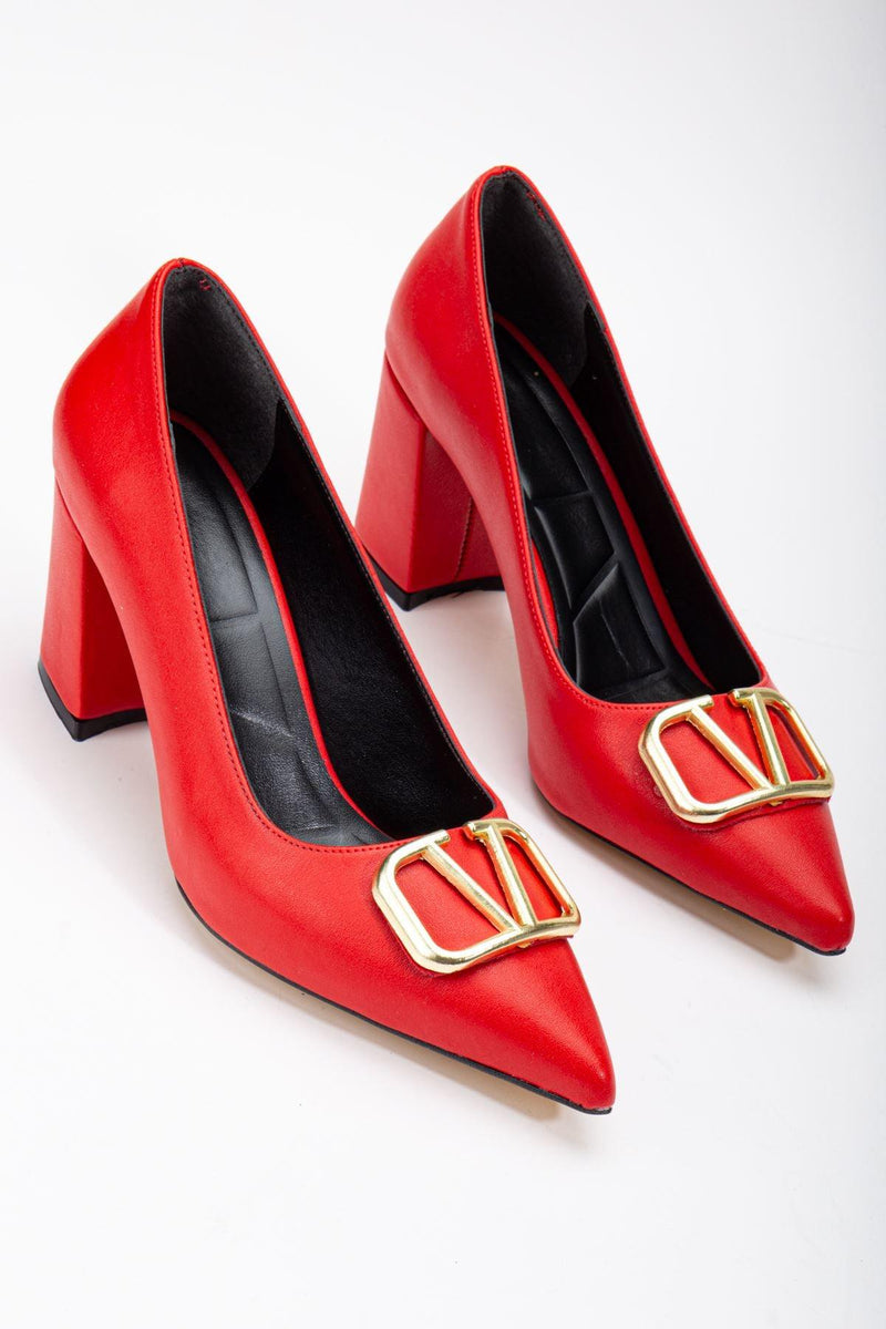 Red Leather Buckle Detailed Thick Heel Shoes - STREETMODE™