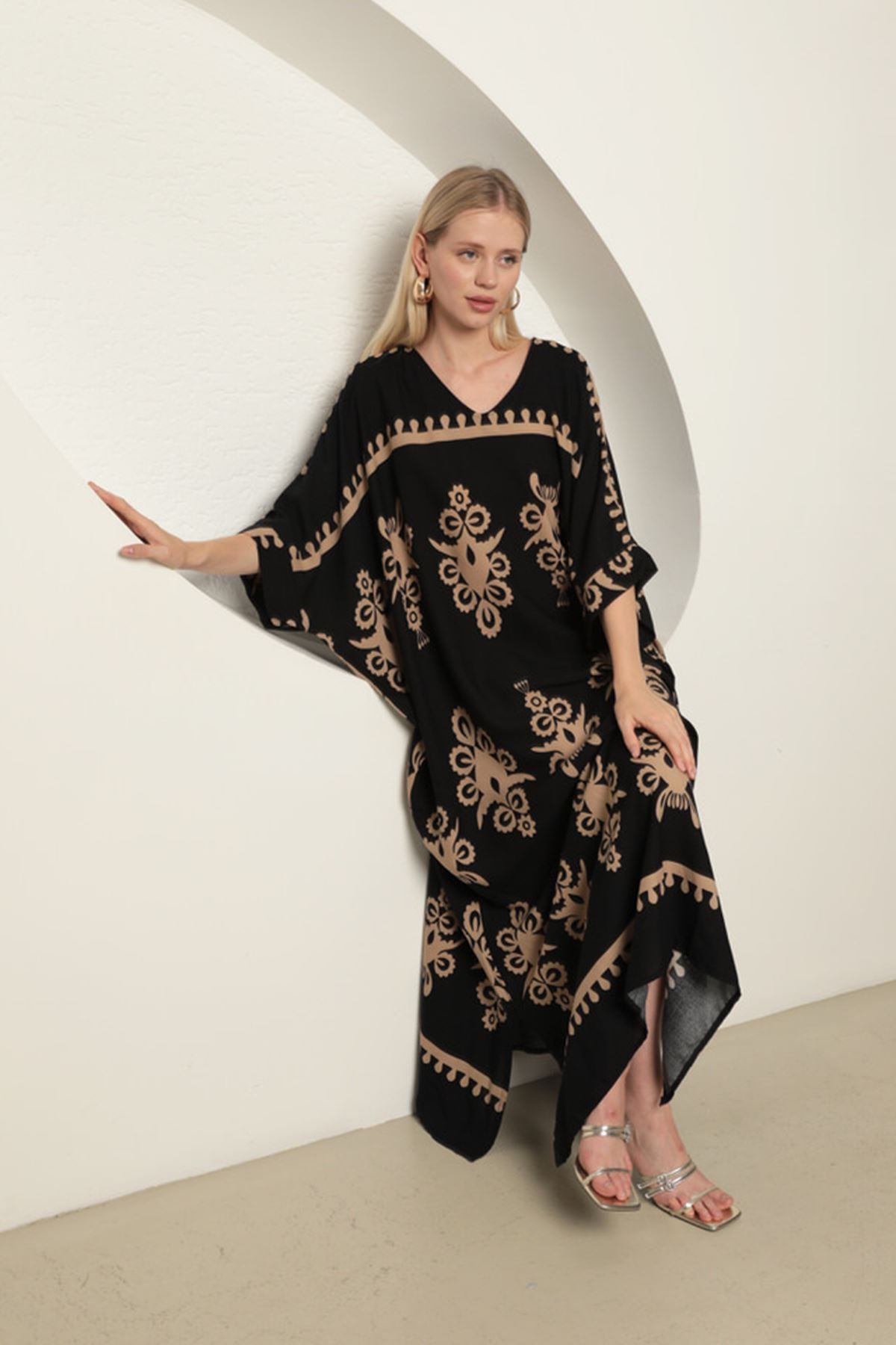 Viscose Printed Oversize Women's Dress-Black/Stone - STREETMODE™